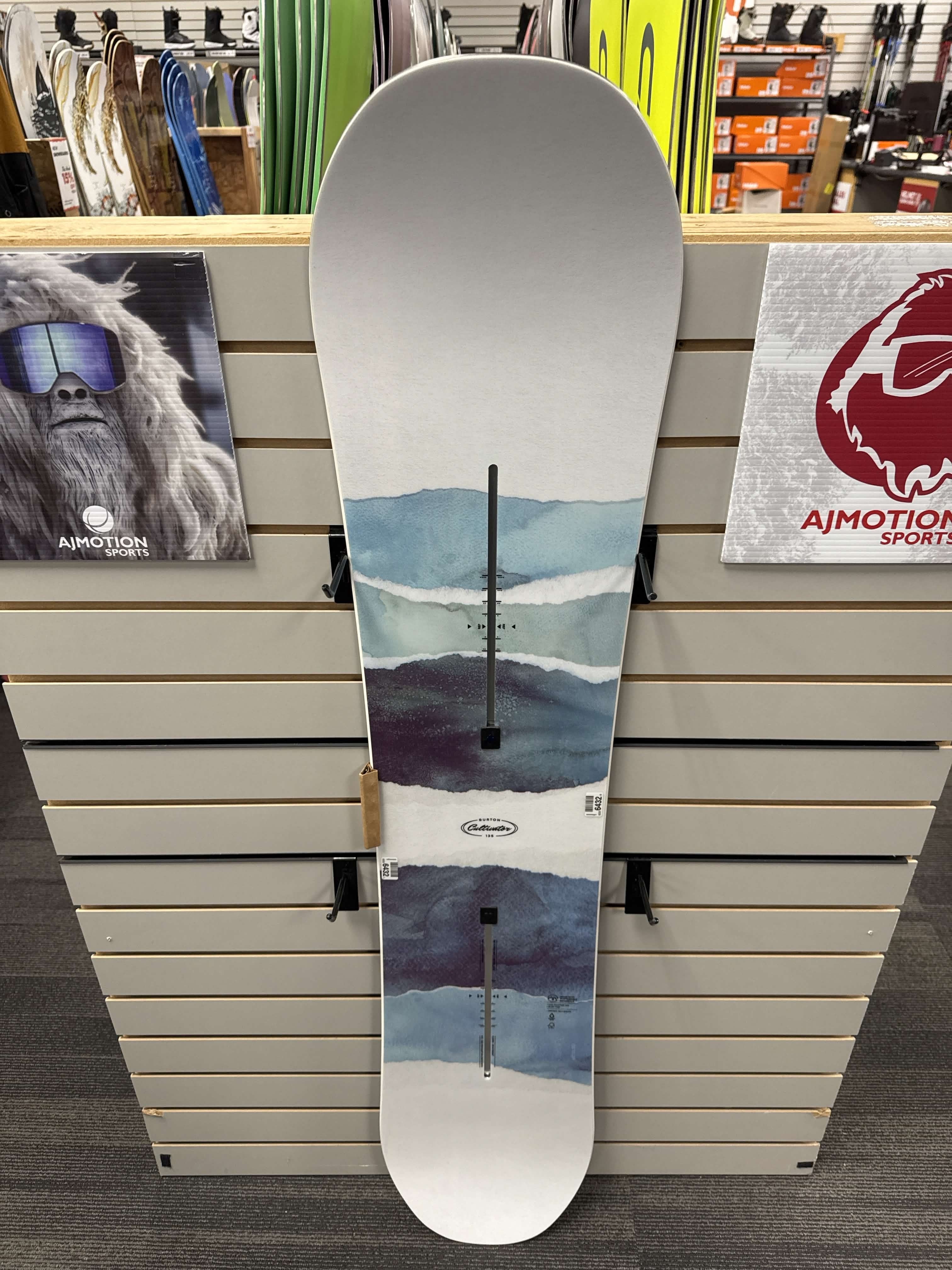Burton Cultivator: Watercolor 135cm Snowboard - New (2026)