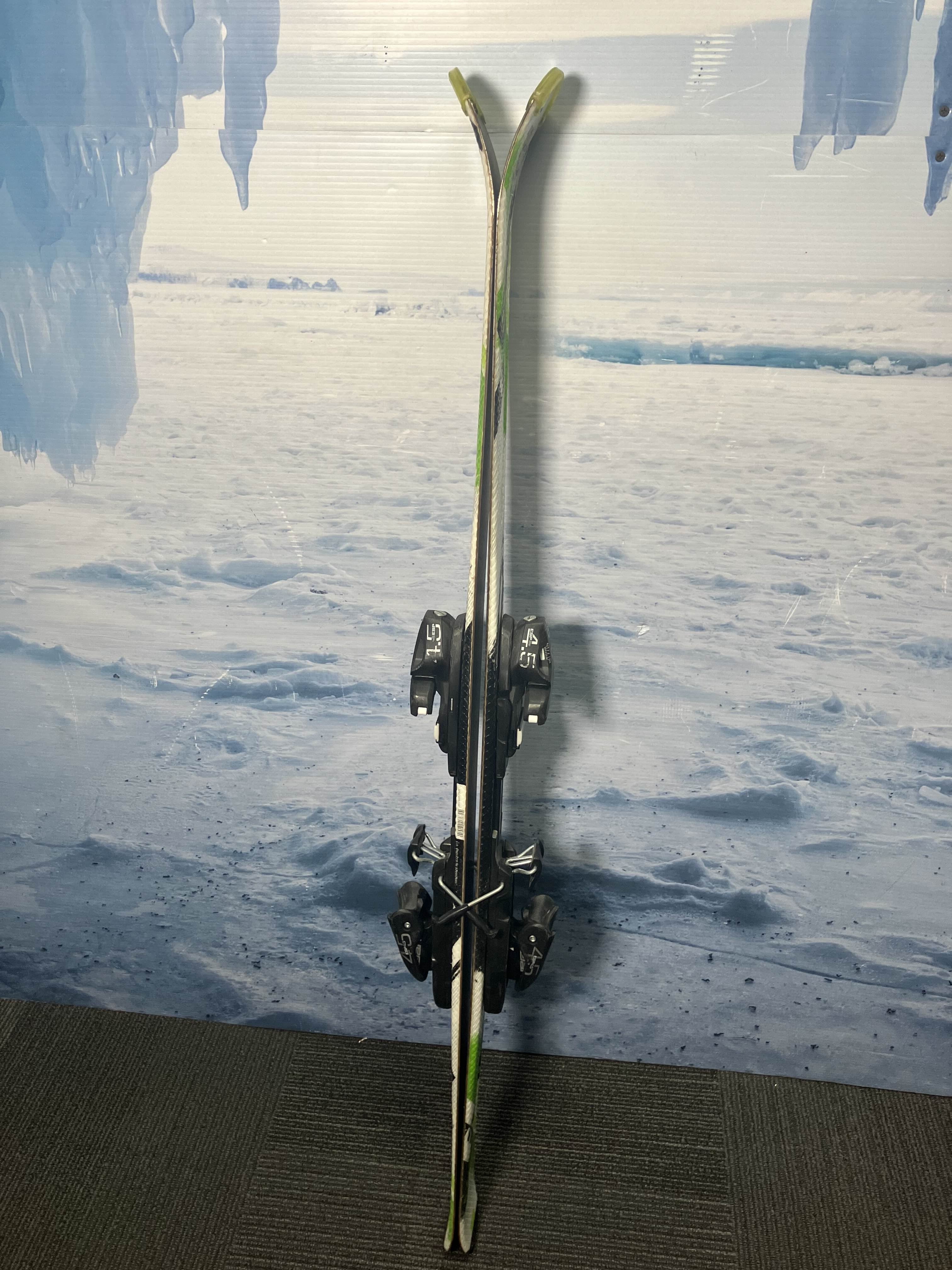 Used Elan Exar Youth Ski w/ Tyrolia Esp 4.5 Demo Bindings - 130CM