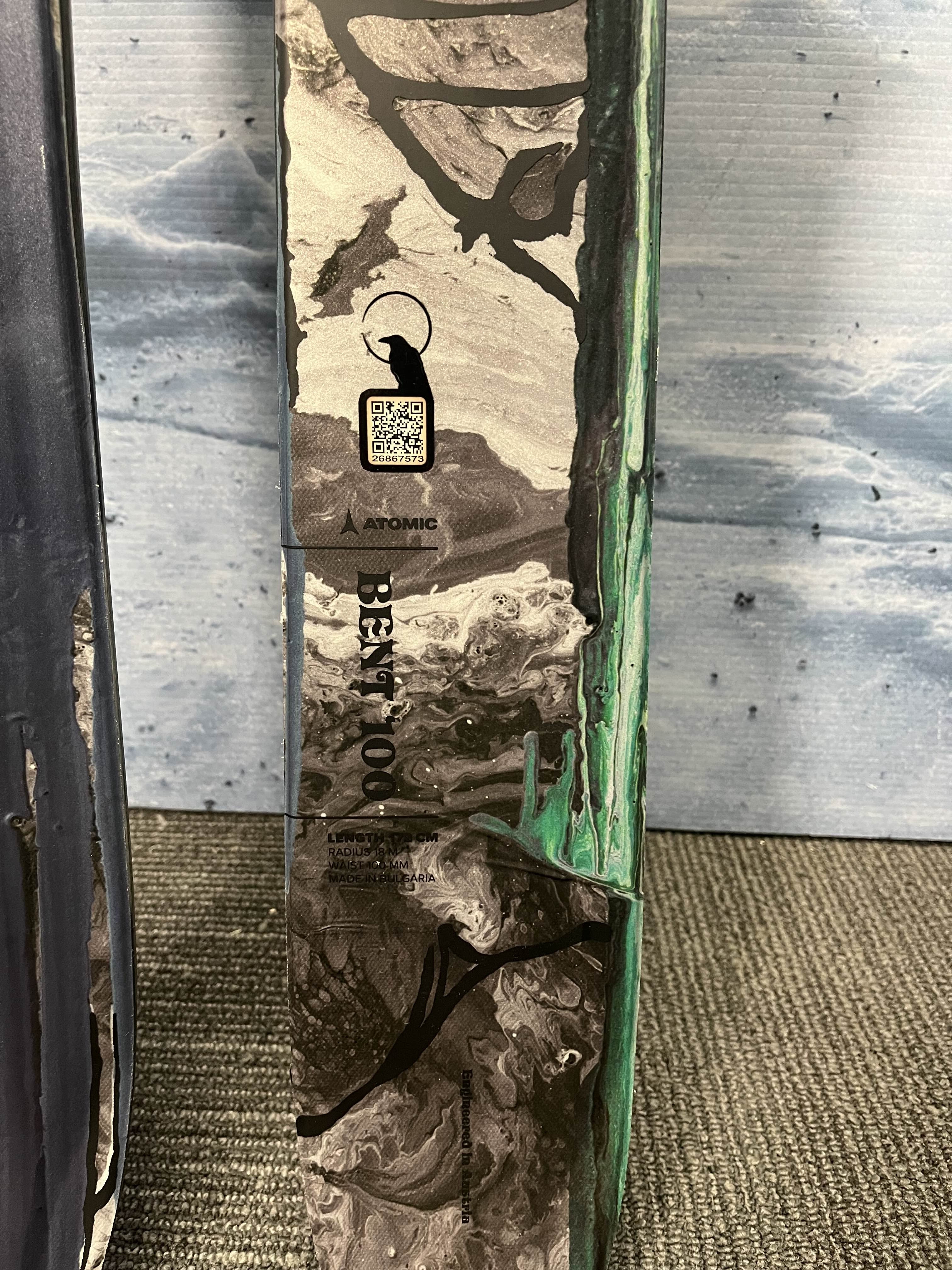 New Atomic Bent Chetler 100 172cm Skis w/ Atomic Strive 13 Demo Binding