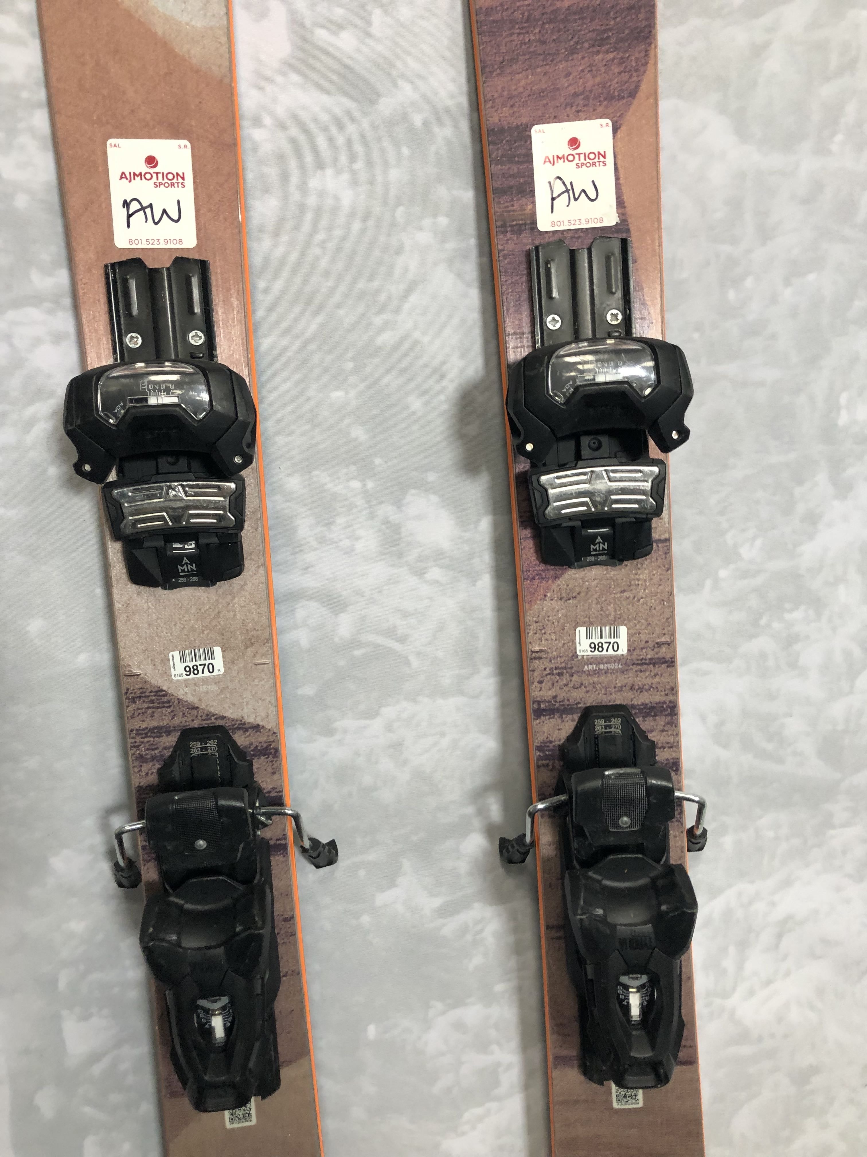 Used 2025 Blizzard Black Pearl 94 skis- 152cm w/Tyrollia Attack 11 MN binding
