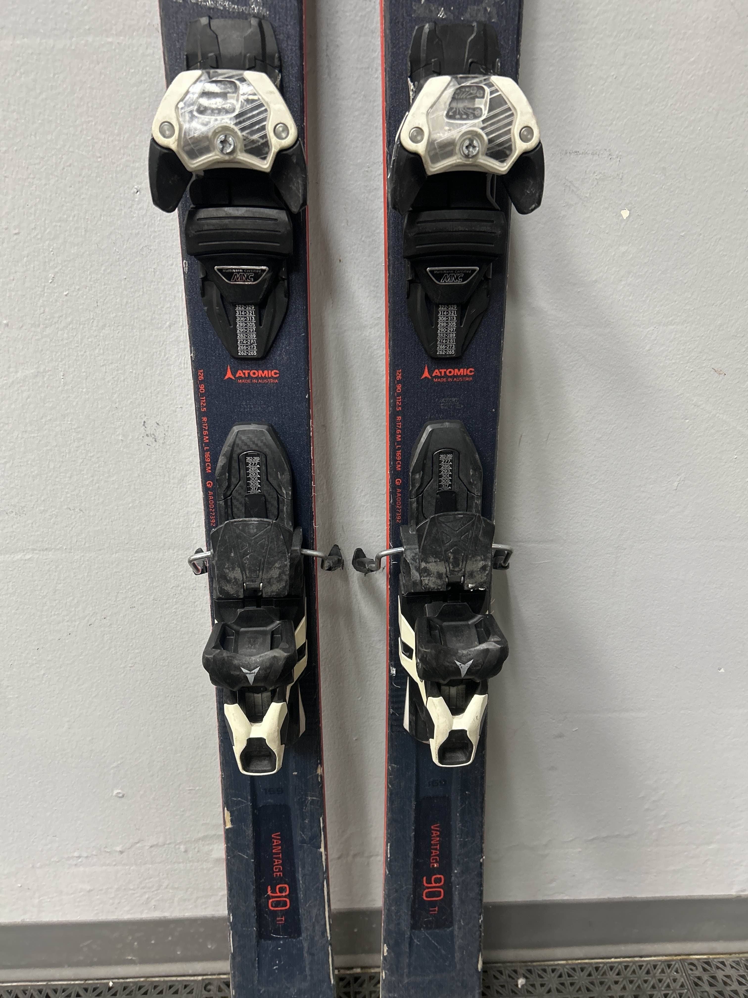 Used Atomic Vantage 90Ti 169cm Skis w/ Atomic Warden 13 Demo Binding