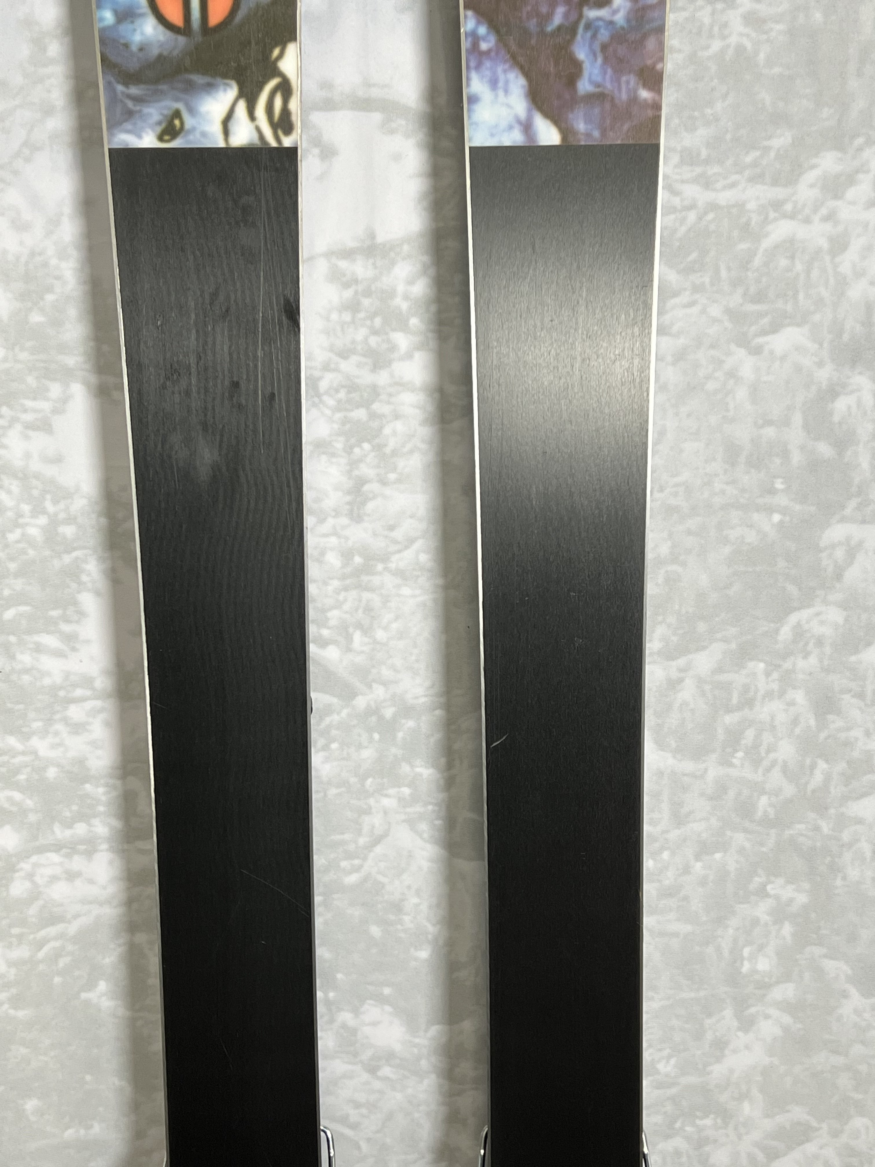 Lightly Used Atomic Bent Chetler Skis 100 179 cm w/ Atomic Strive 11 GW Demo Bindings