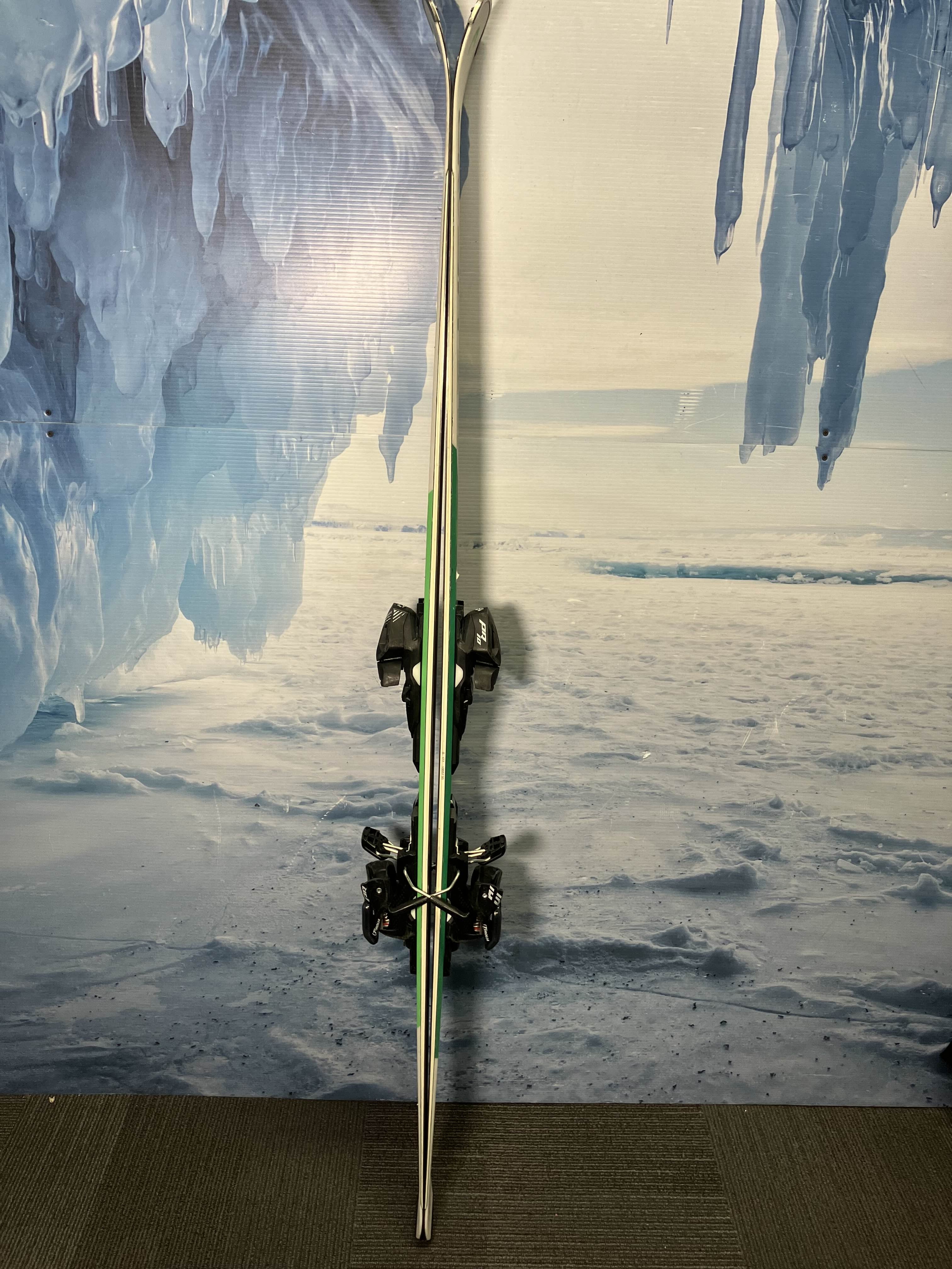 Heavily Used Head V-Shape V4 XL 177 CM w/ Tyrolia PR 10 Bindings