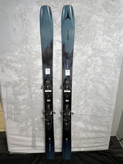Used Atomic Maverick Skis 95 164 cm 2025 w/ Atomic Strive 13 GW Demo Bindings