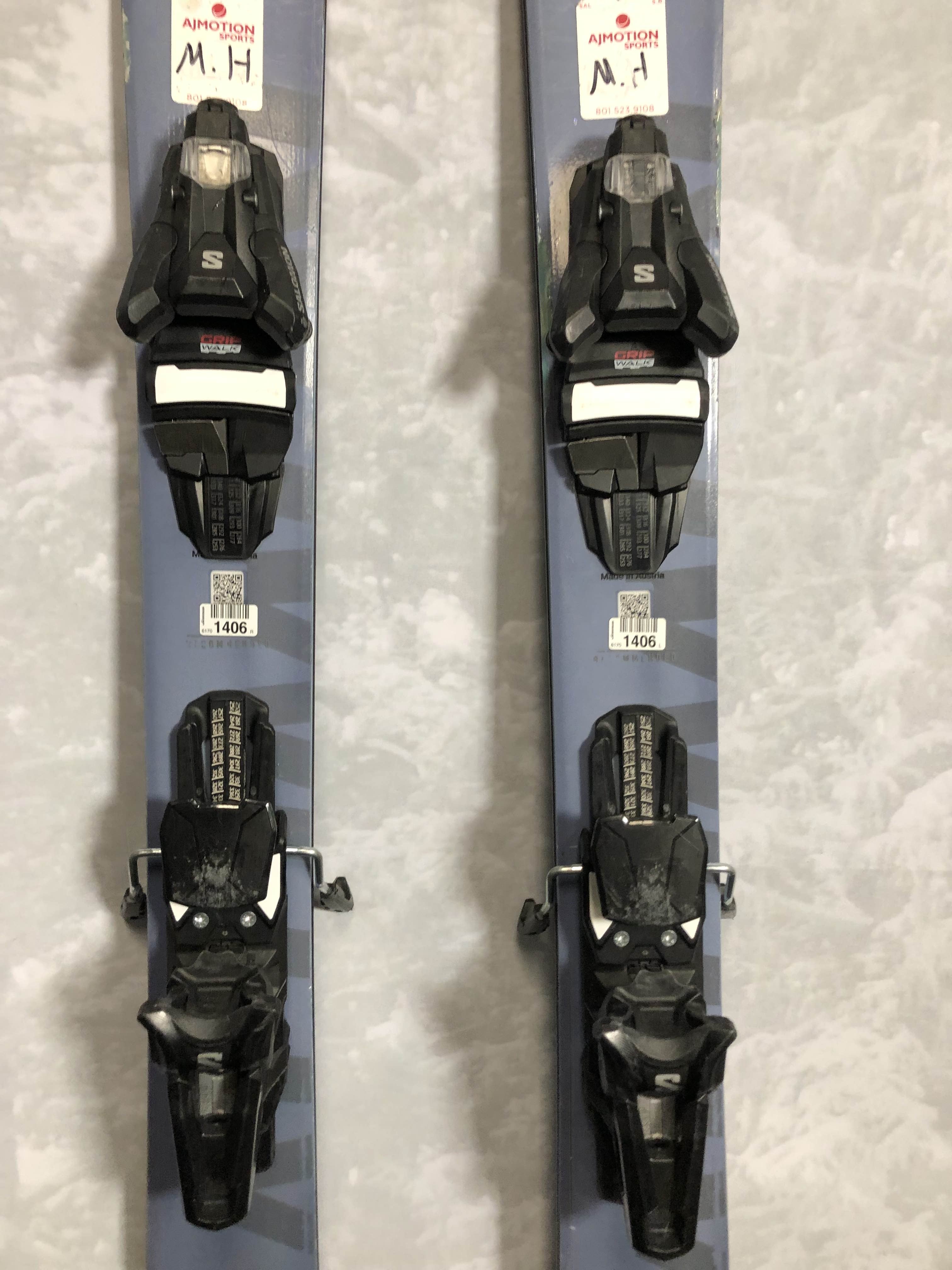 Used 2024 Salomon QST 92 160cm w/ Salomon Strive 11 Adjustable GW Bindings