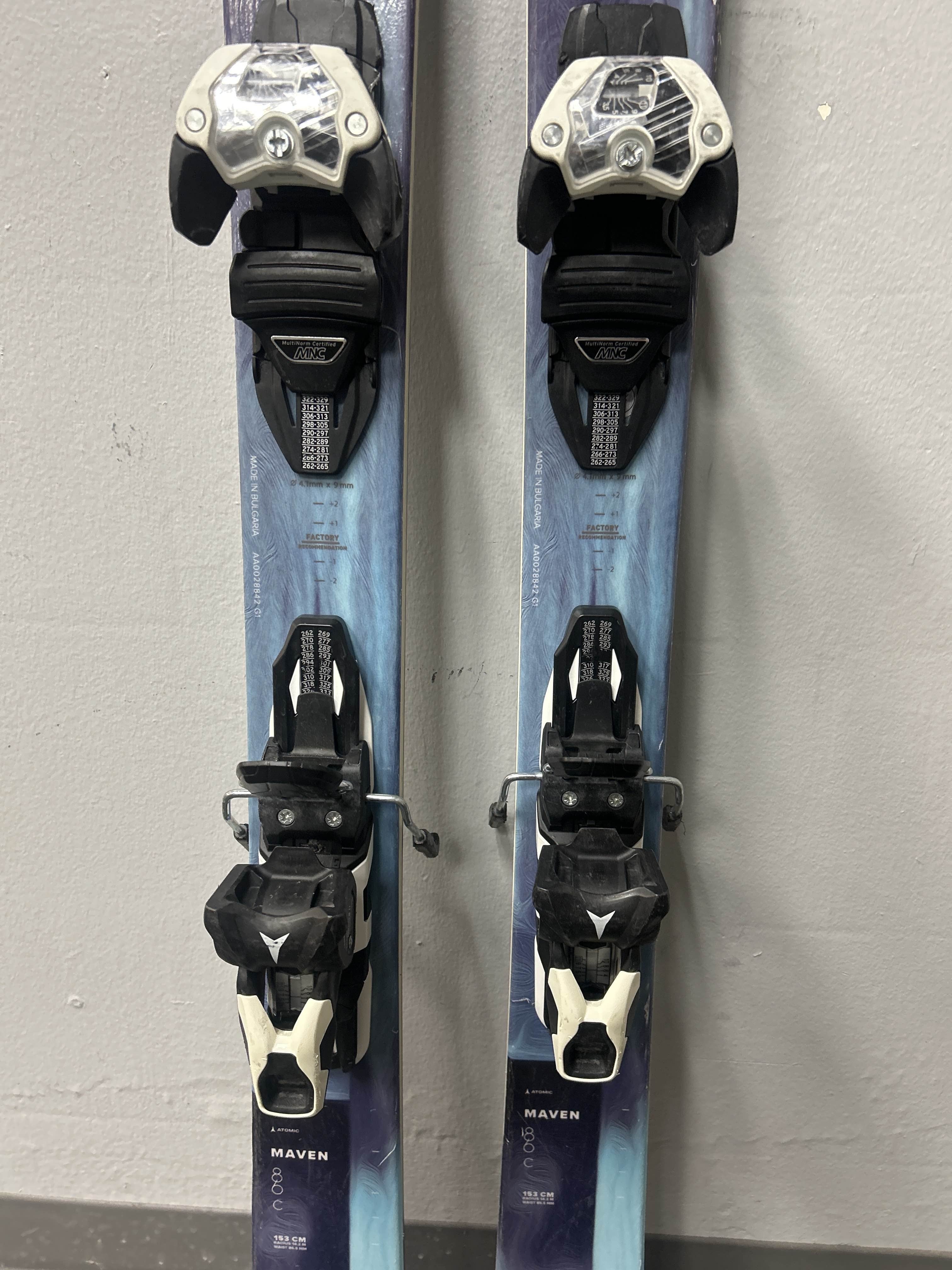 Used Atomic Maven 86 C 153cm Skis w/ Atomic Warden 11 Demo Binding