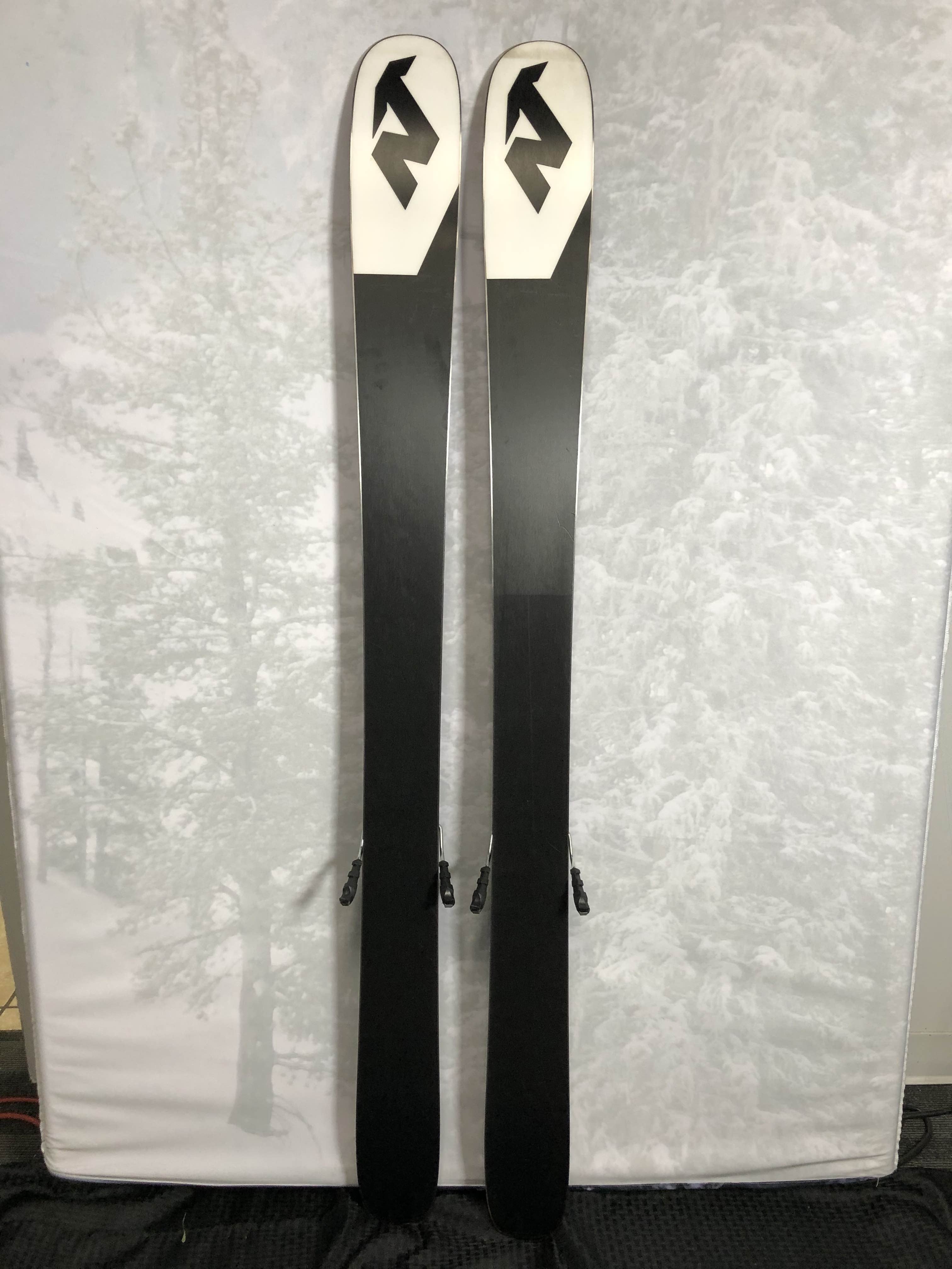 Used 2024 Santa Ana 98 skis - 165cm w/ Tyrollia Attack 11 MN Demo Bindings