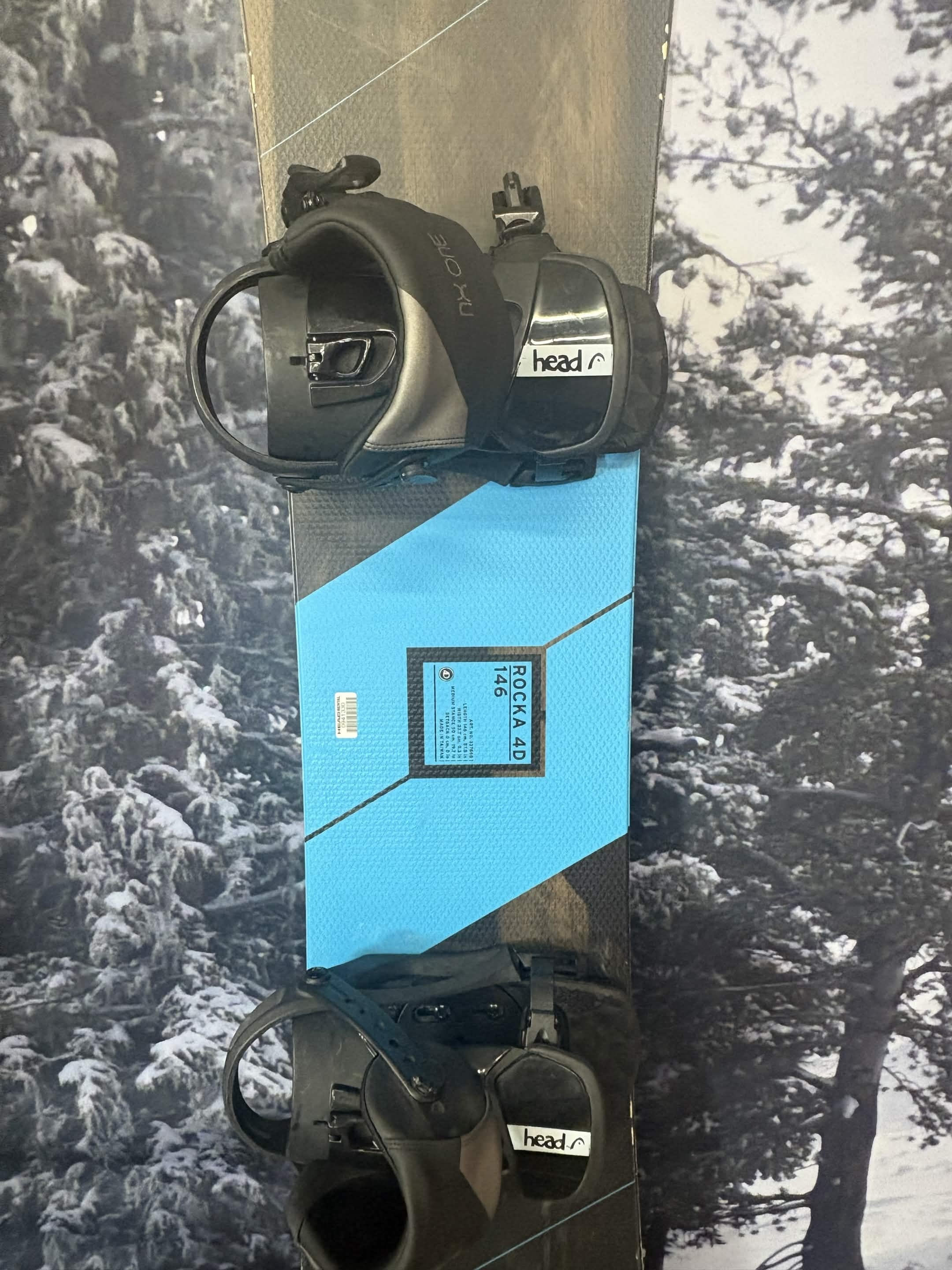 Head Rocka 4D 146cm Snowboard - Used
