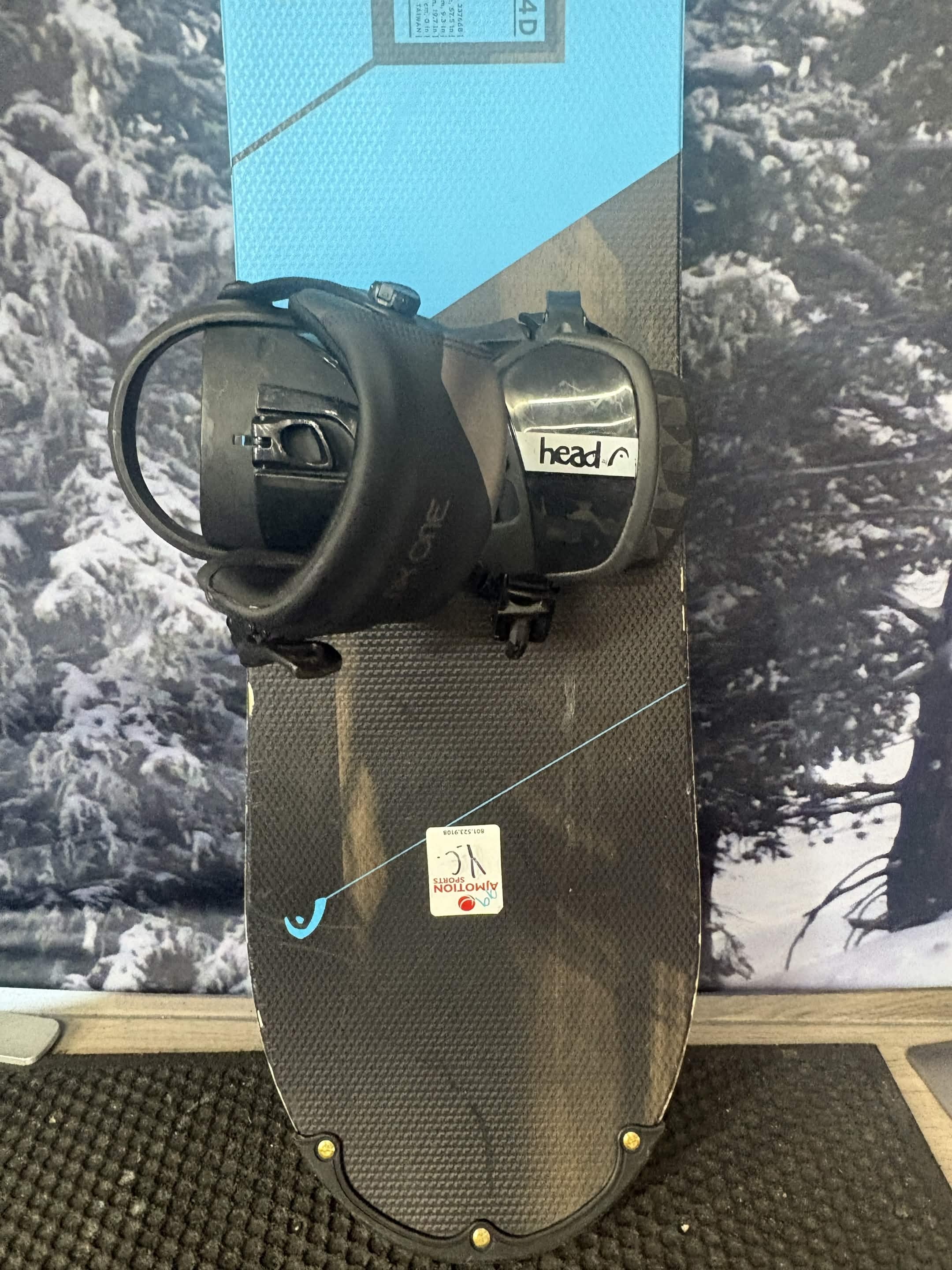 Head Rocka 4D 146cm Snowboard - Used