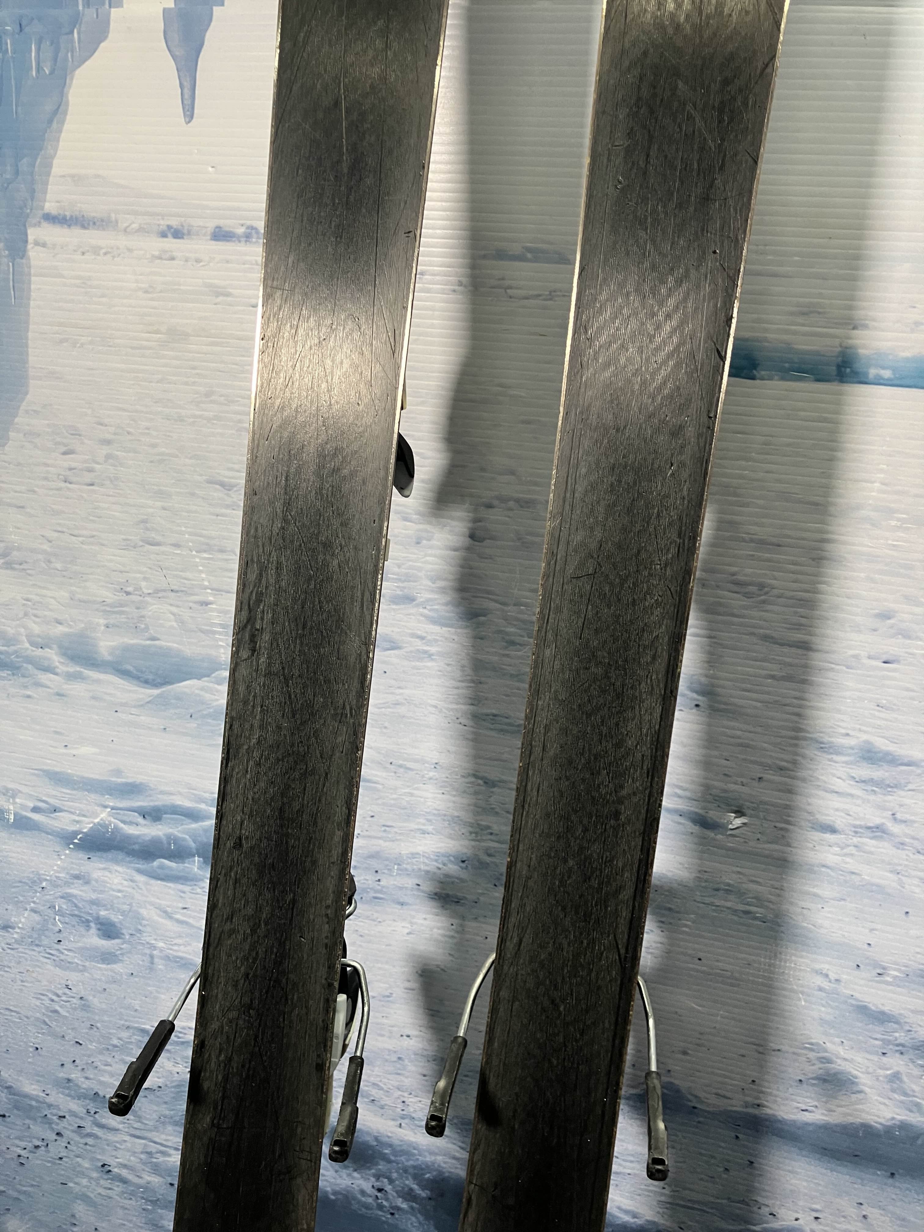 Used Dynastar Power Track 4x4 Men's Ski w/ Look Express 10 Demo Bindings - 174CM