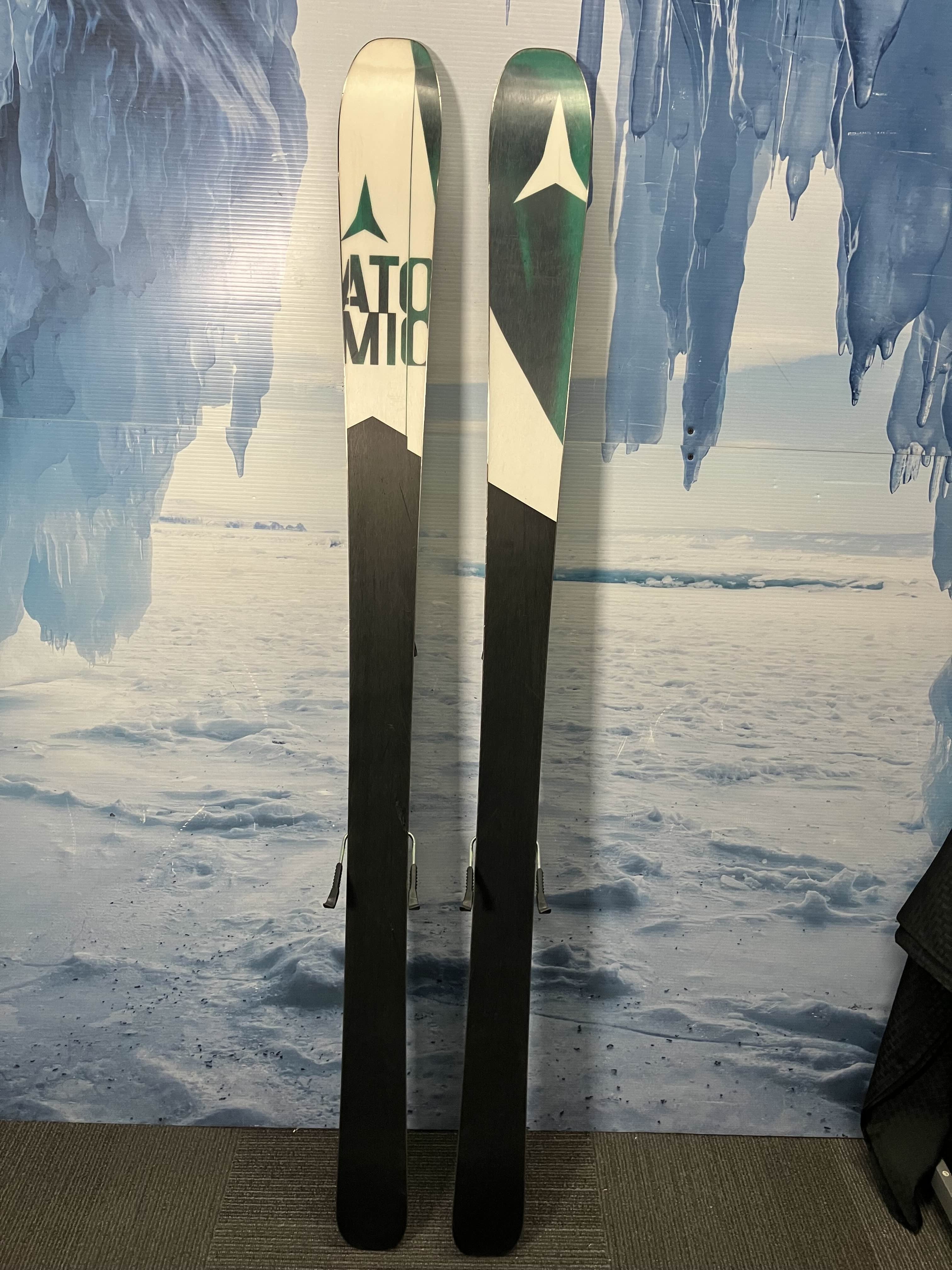 Used Atomic Vantage 85 Men's Ski w/ Tyrolia Sp 12 Sympro Demo Bindings - 173CM