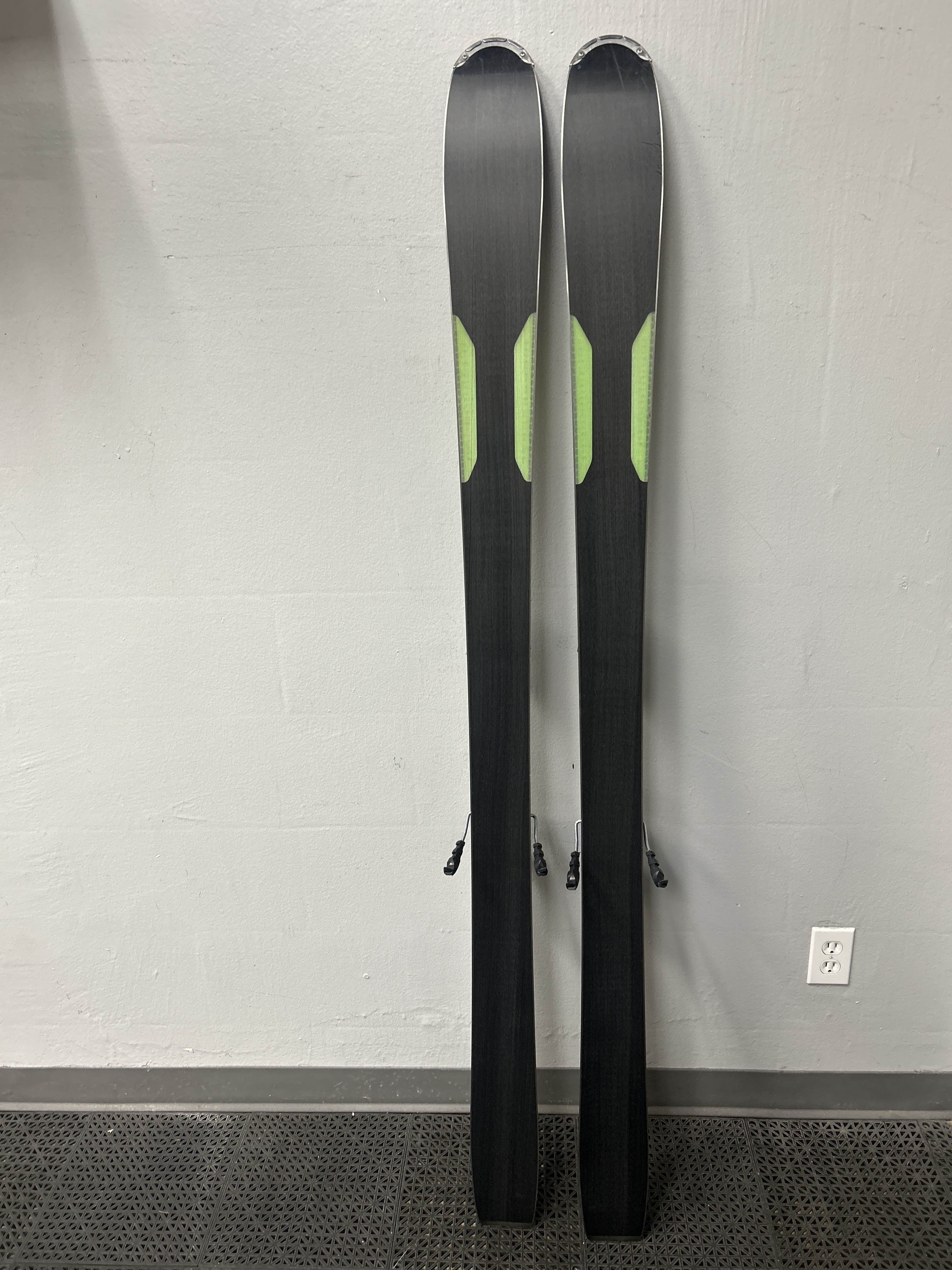 Used Dynastar Legend 173cm Skis w/ Tyrolia SP10 Demo Binding