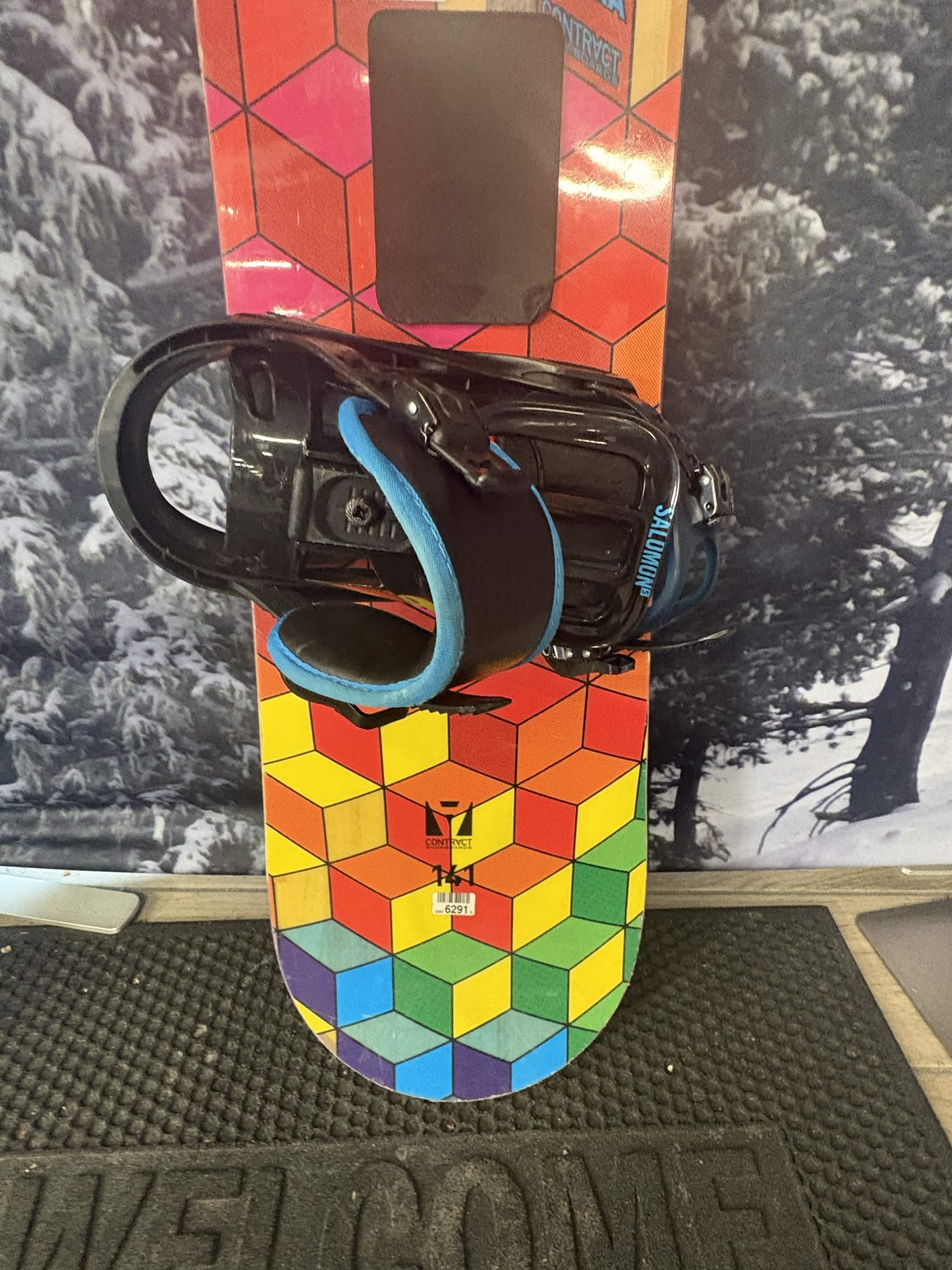 Contract Cobra 141cm Snowboard - Used