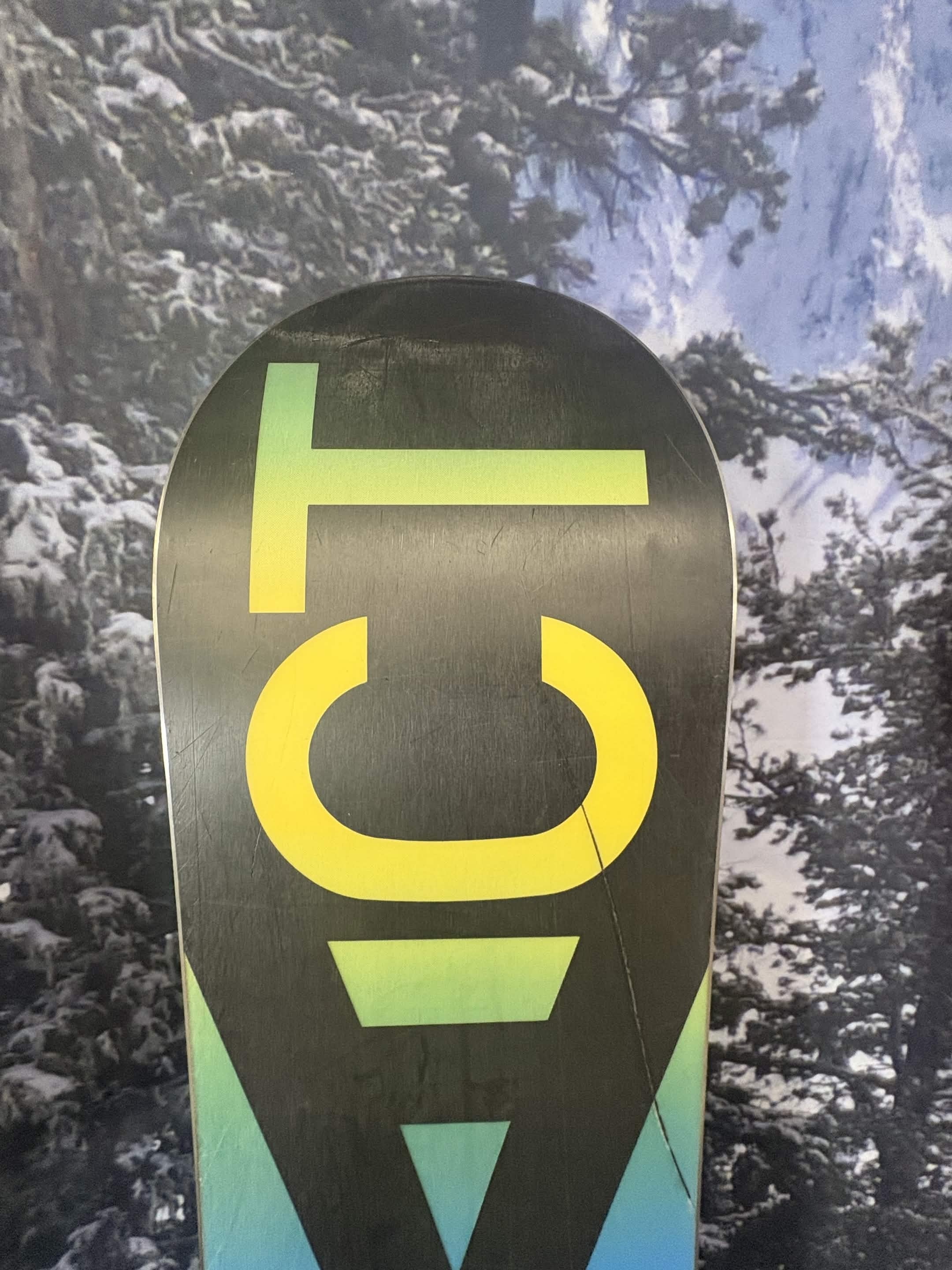 Contract Cobra 141cm Snowboard - Used