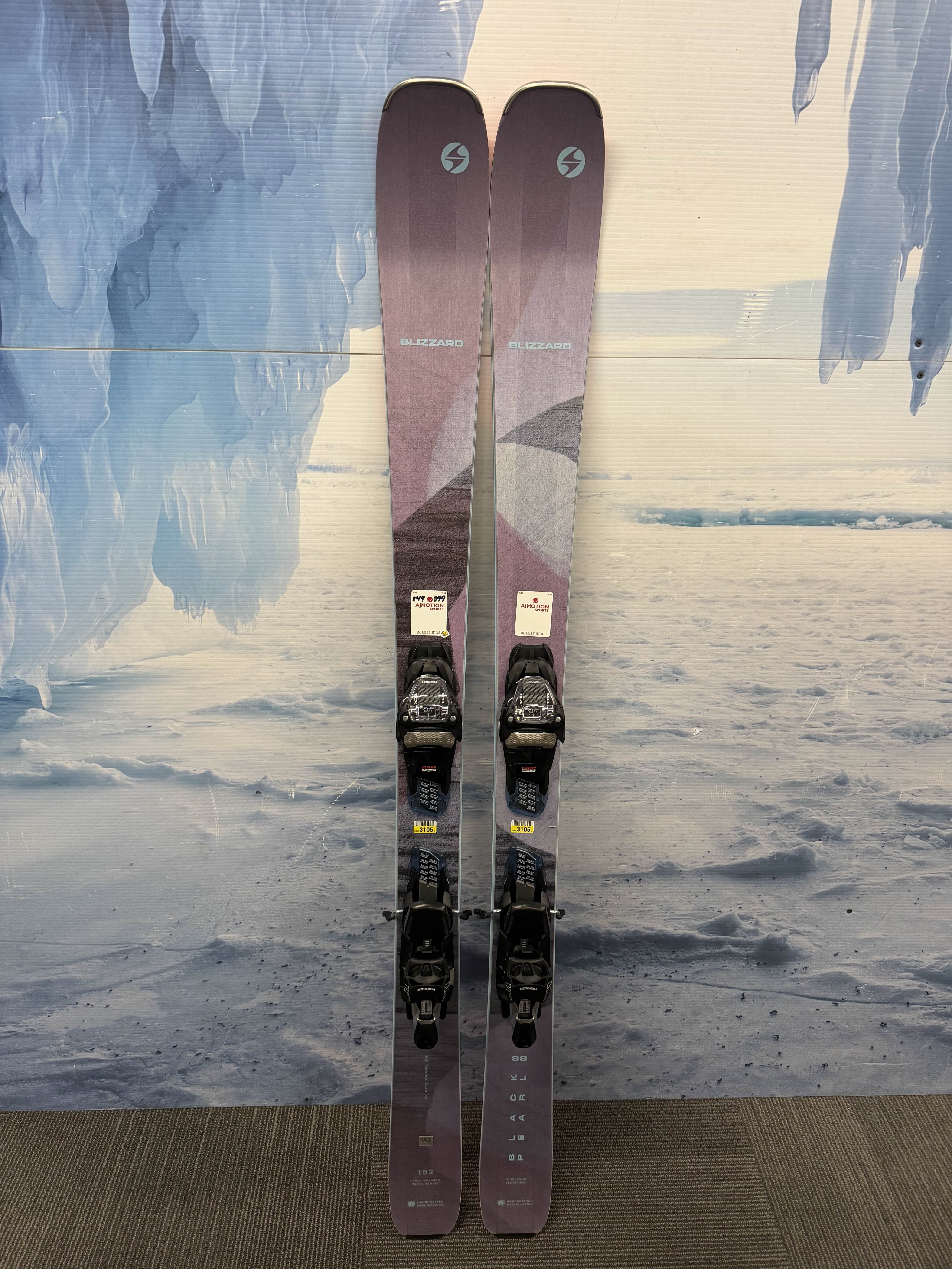 New Blizzard Black Pearl 88 152cm Skis w/ Marker 11 TCX Bindings