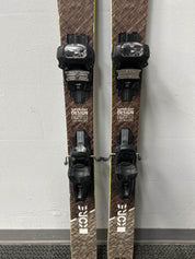 Used Head Kore 93 162 cm Skis w/ Tyrolia Attack 11 Demo Binding