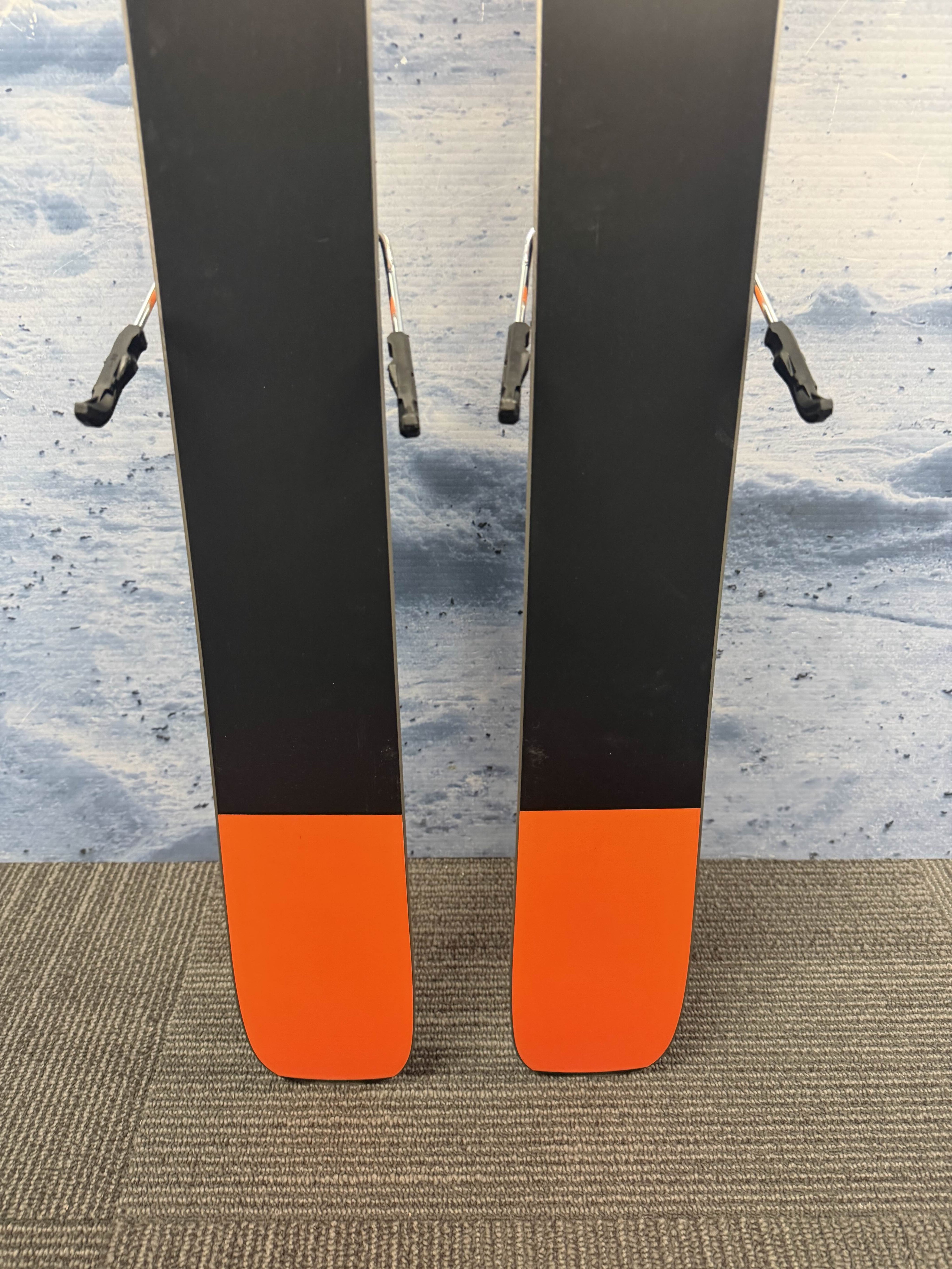 New Blizzard Black Pearl 94 158cm Skis w/ Atomic Strive 11 Bindings