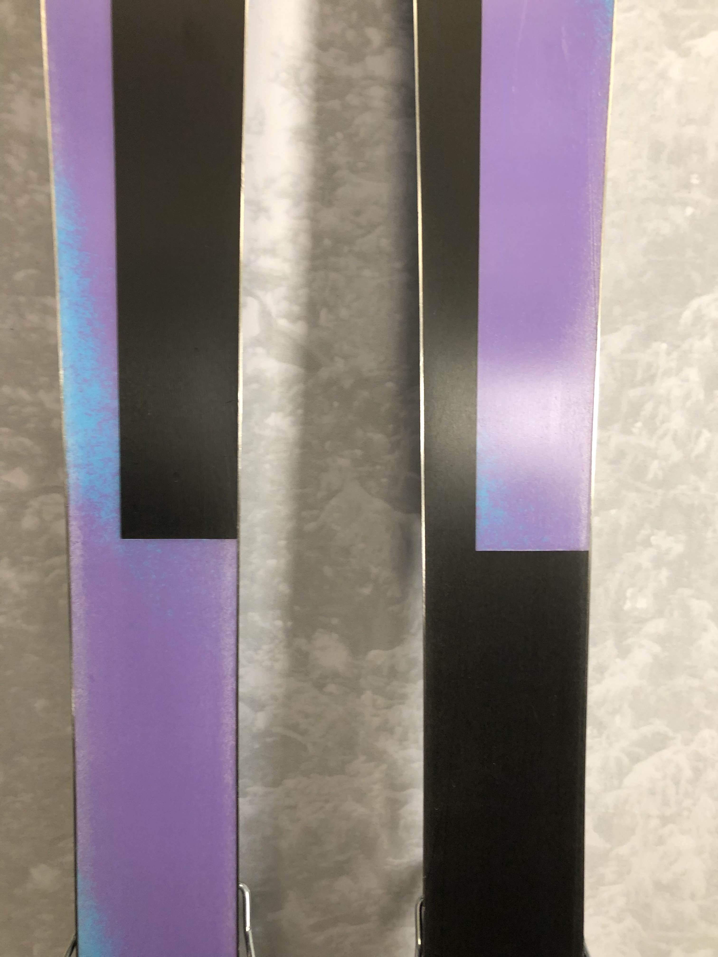 Used 2025 Salomon QST Echo Skis - 173cm w/ adjustable Salomon Strive 13 Bindings