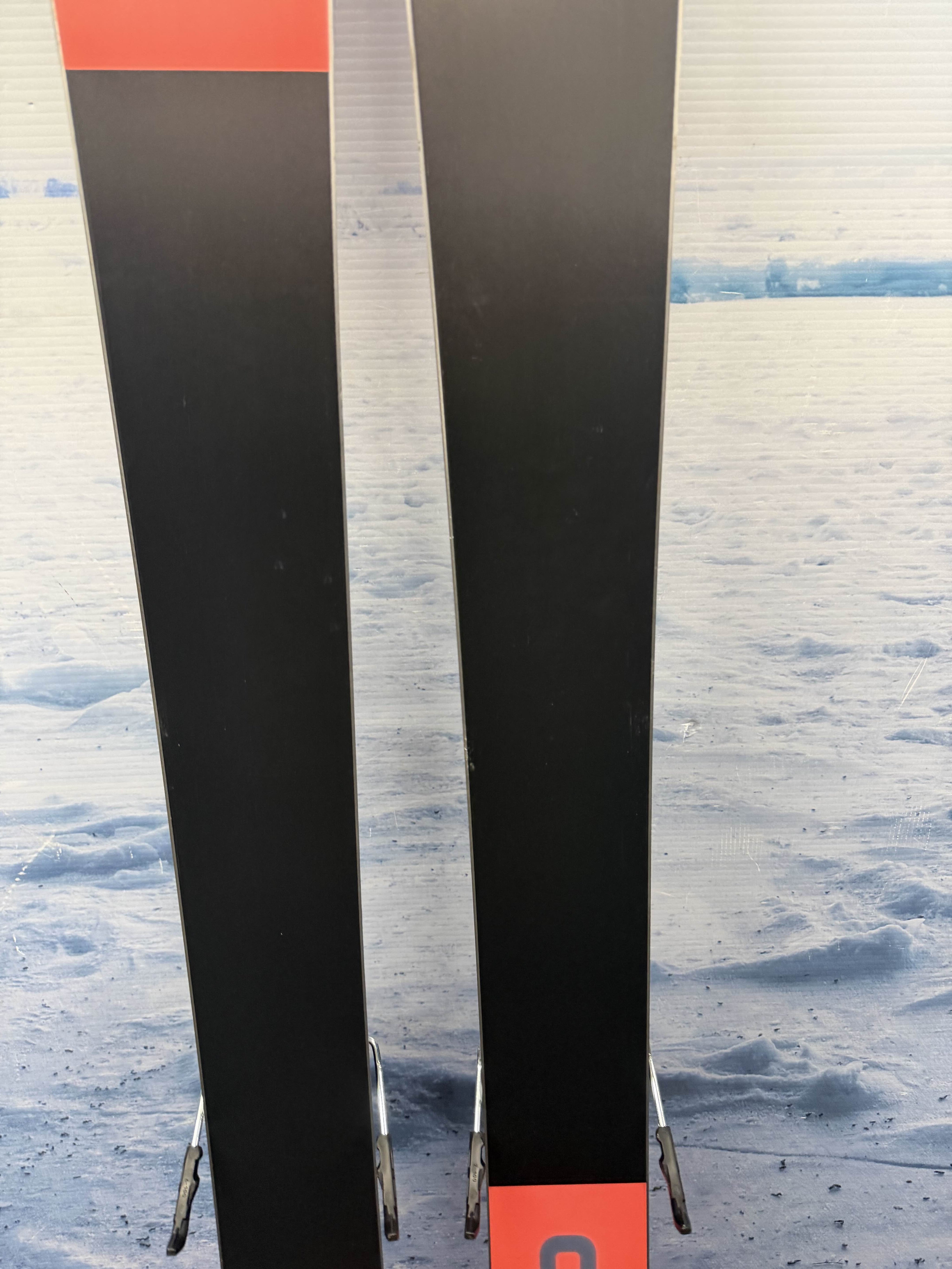 New Blizzard Sheeva 10 162cm Skis w/ Atomic Strive 11 Bindings