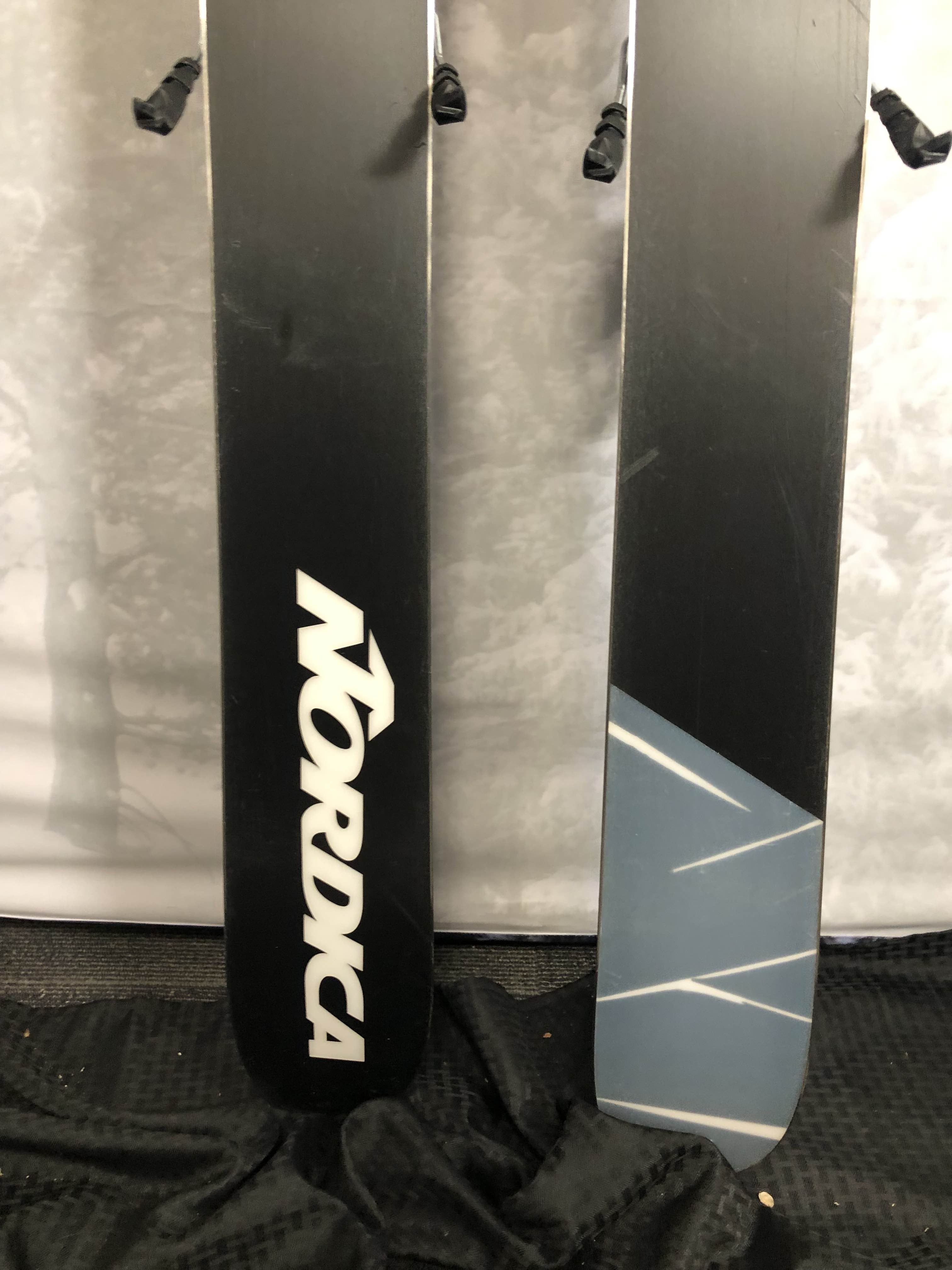 Used 2024 Nordica Unleashed 114 ski 186cm w/ Tyrollia Attack 14 MN binding