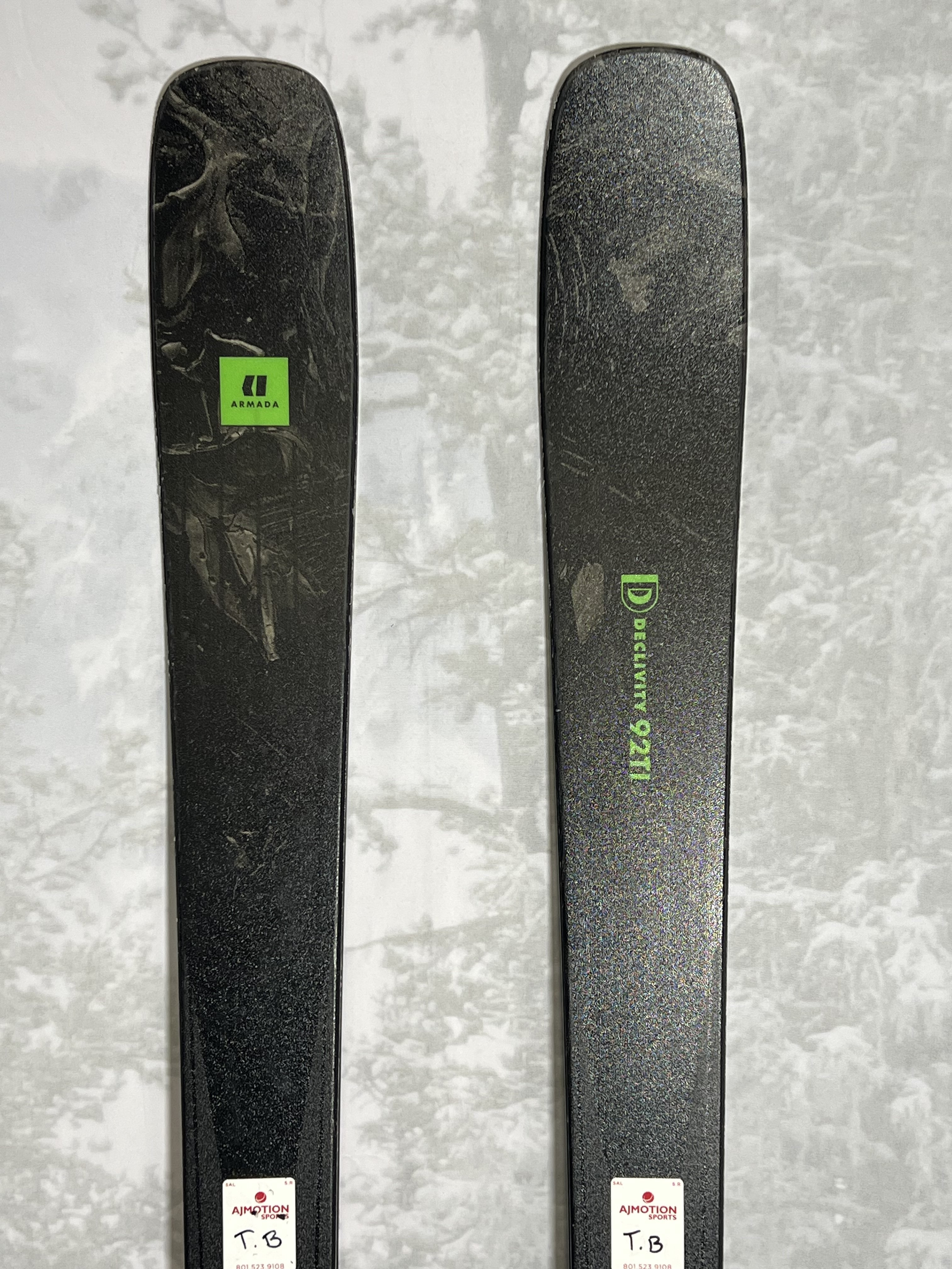 Used Armada Declivity 92 Ti 180 cm Skis 2025 w/Armada Strive 11 GW Demo Bindings