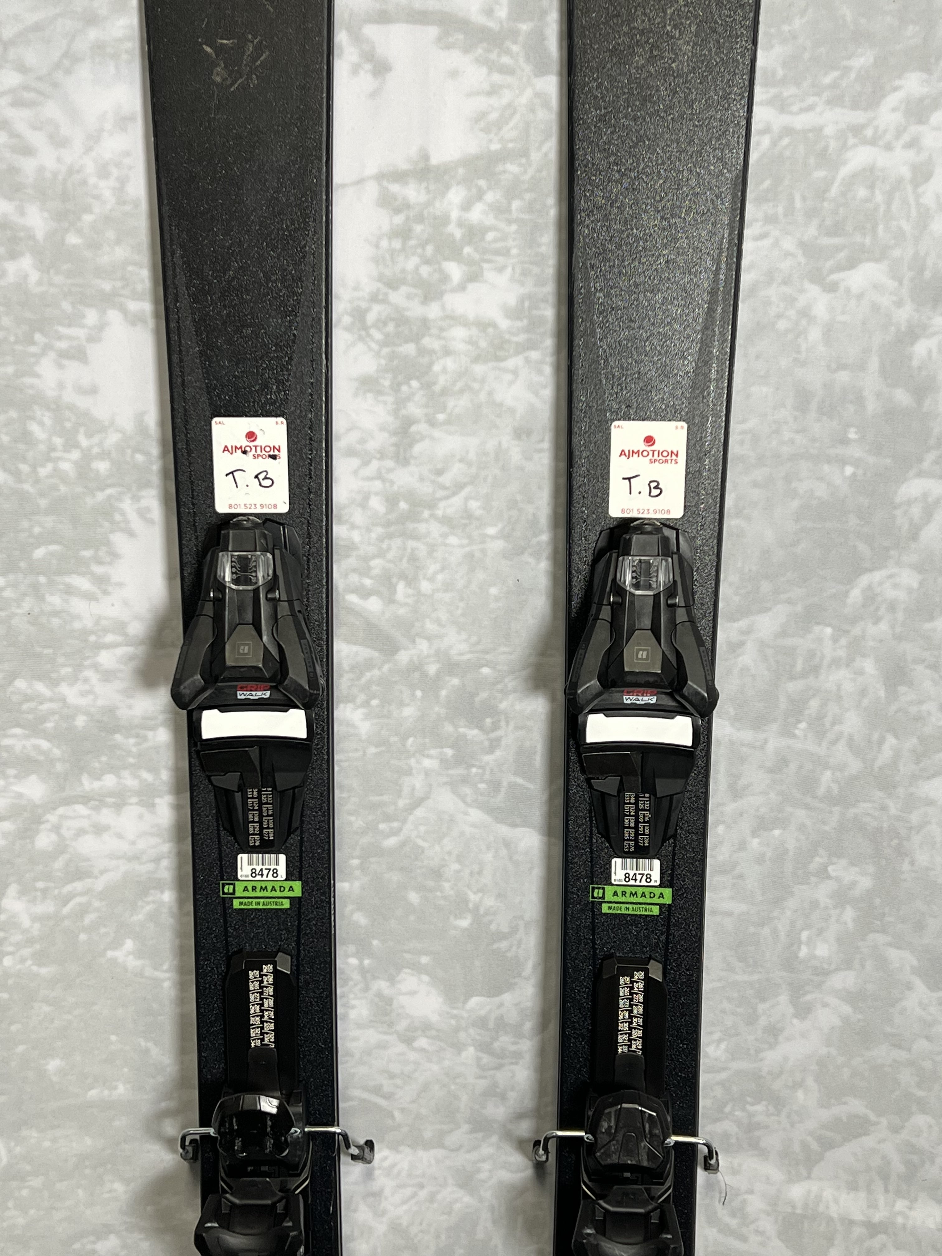 Used Armada Declivity 92 Ti 180 cm Skis 2025 w/Armada Strive 11 GW Demo Bindings