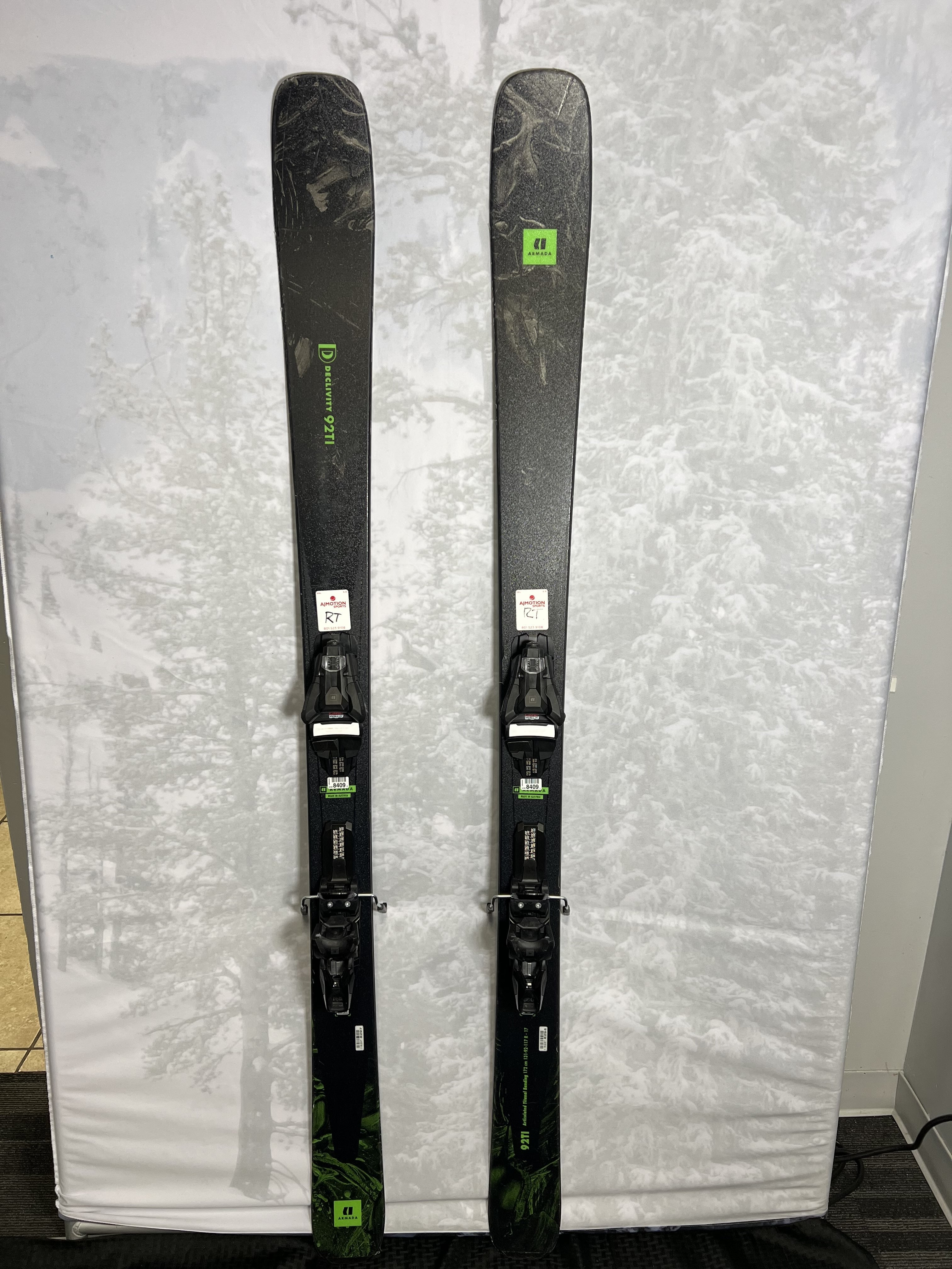 Used Armada Declivity 92 Ti 172 cm Skis 2025 w/Armada Strive 11 GW Demo Bindings