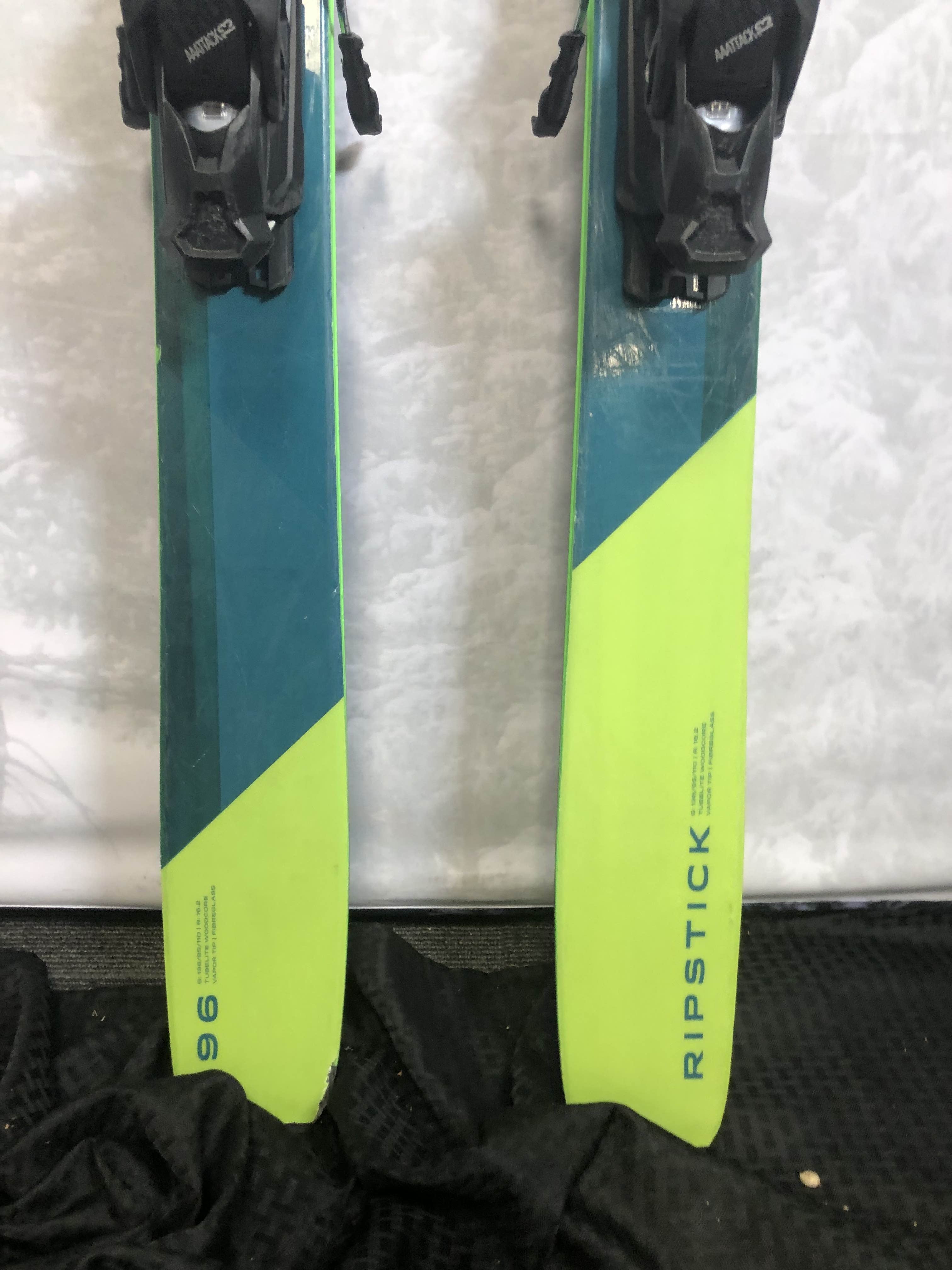 Used Elan Ripstick 96 172cm Skis w/ Tyrollia Attack 13 Demo Binding
