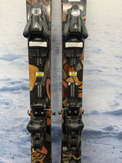 New Atomic Bent 90 157cm Skis w/ Atomic Strive 11 Bindings
