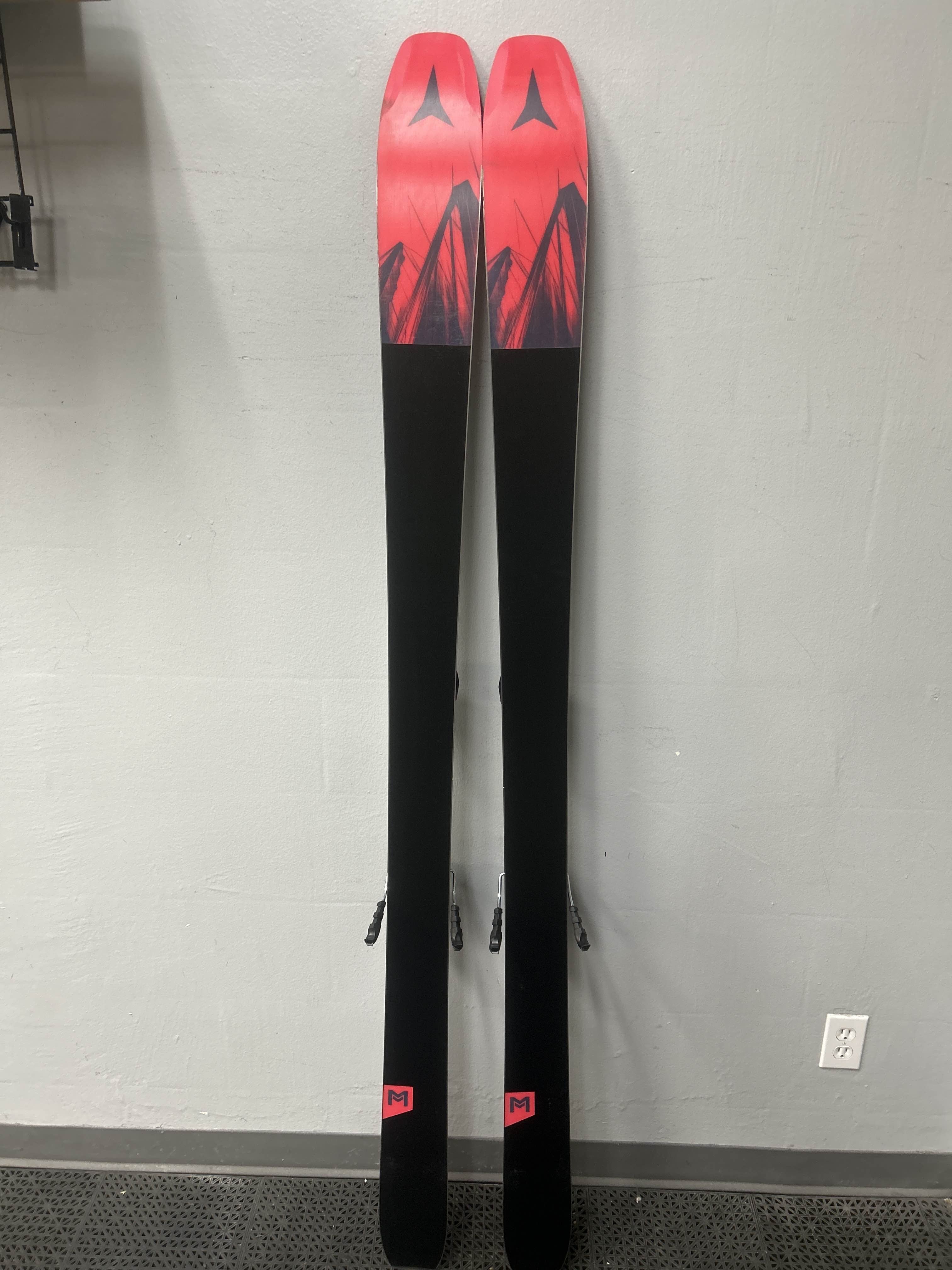 Used Atomic Maverick 95Ti 188cm Skis w/ Tyrollia Attack 14 Demo Binding