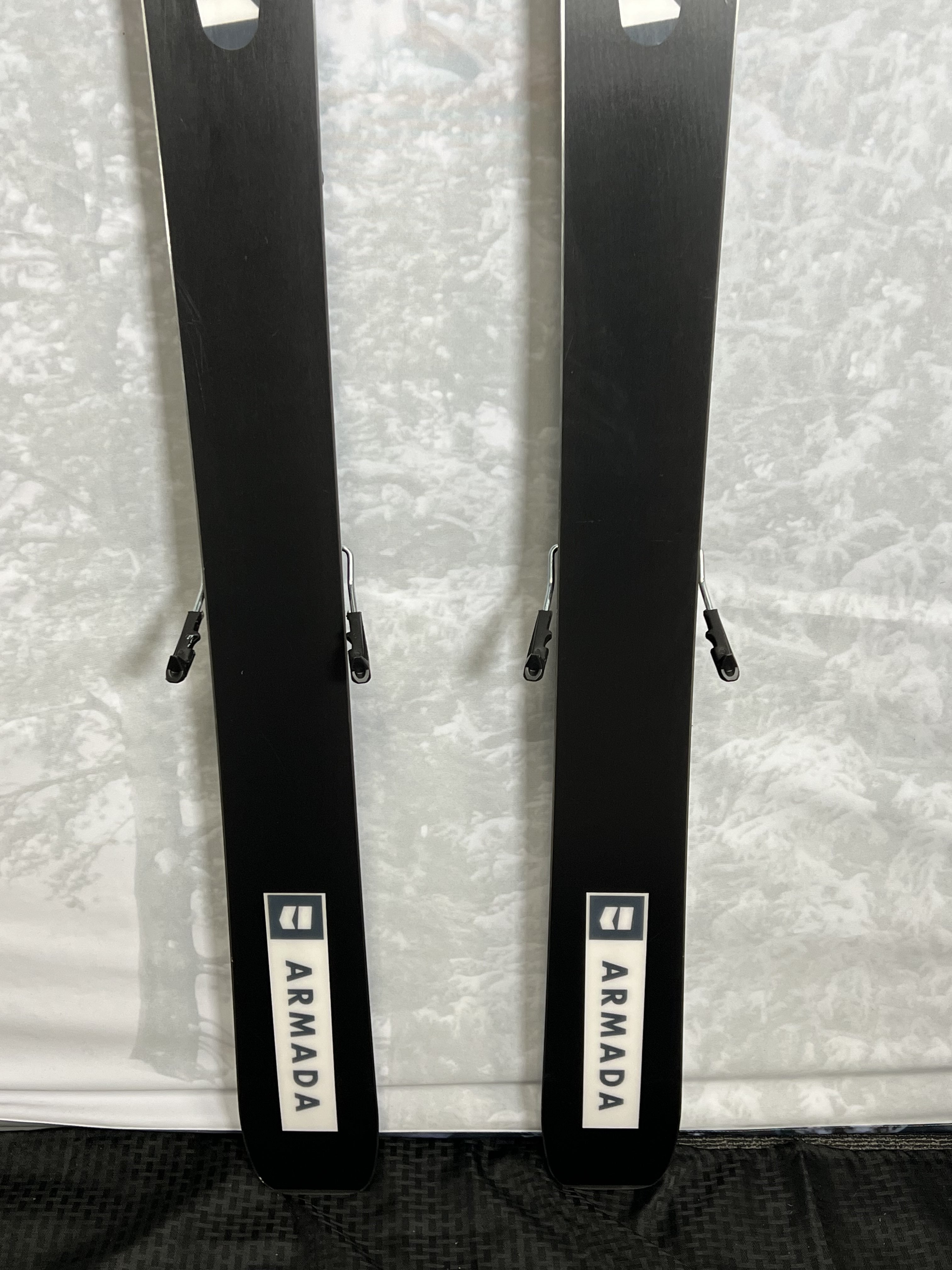 Used Armada Declivity X 102 180 cm Skis 2025 w/Armada Strive 11 GW Demo Bindings