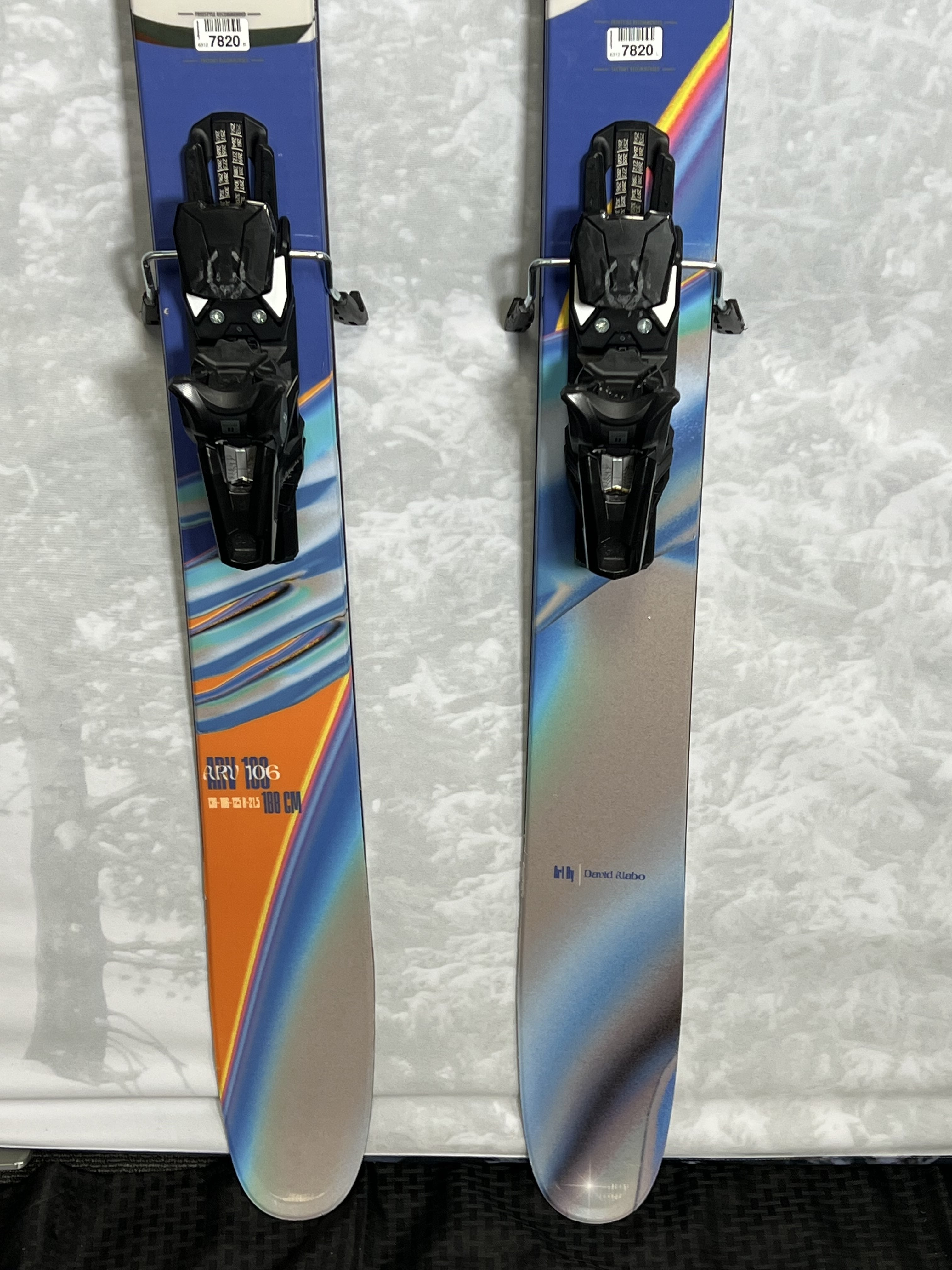 Used Armada ARV 106 188 cm Skis 2024 w/Armada Strive 11 GW Demo Bindings