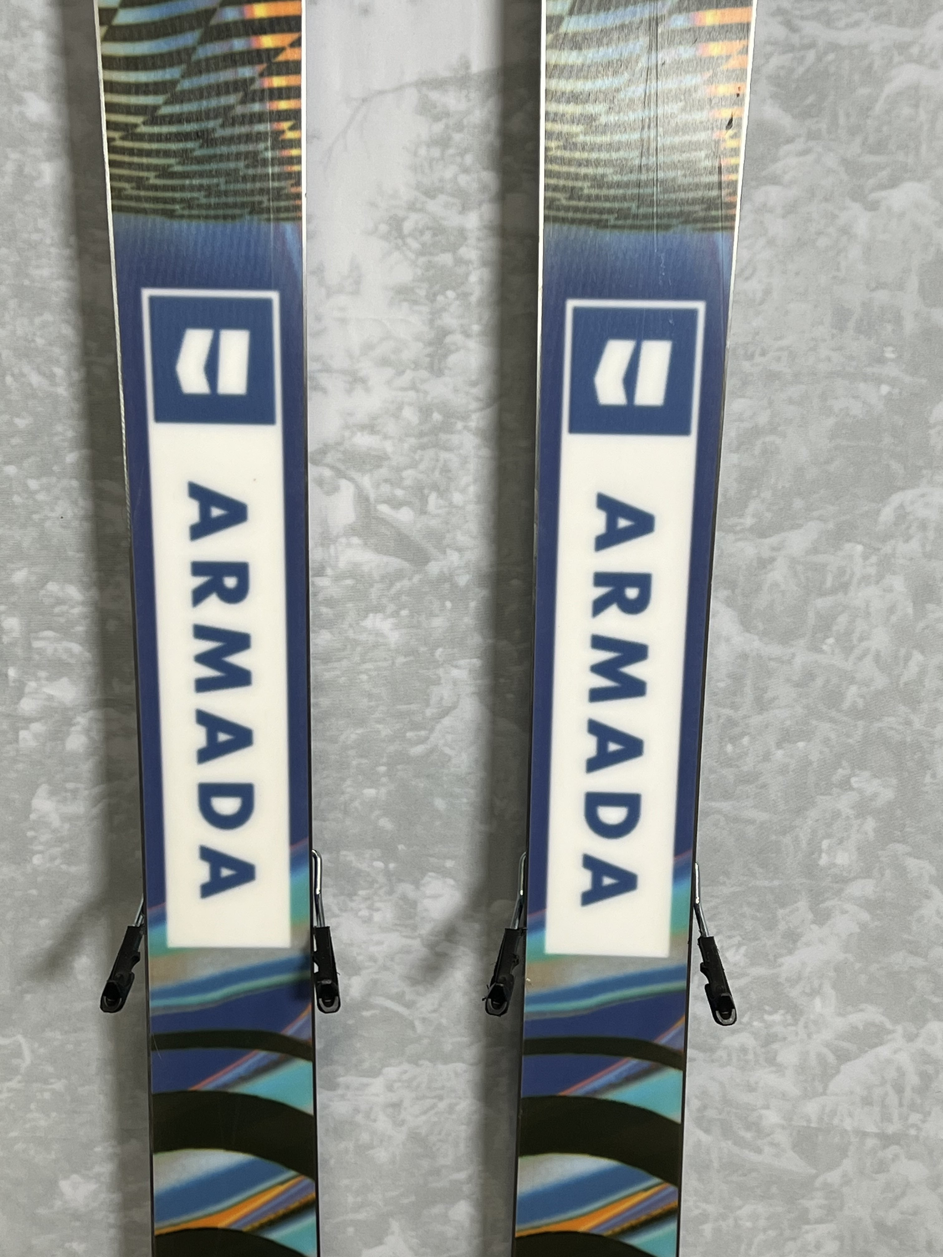 Used Armada ARV 106 188 cm Skis 2024 w/Armada Strive 11 GW Demo Bindings