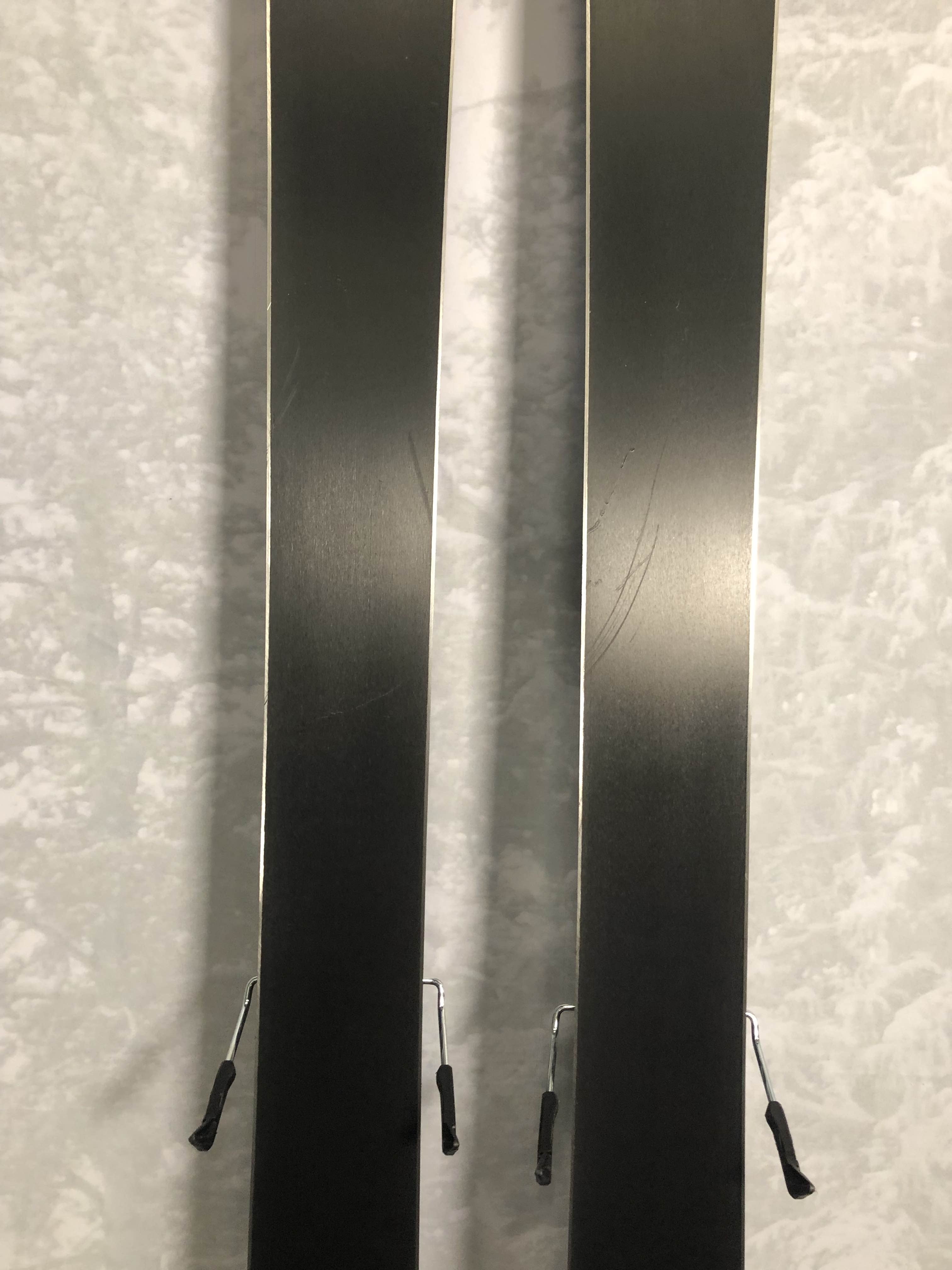 Lightly used 2025 Atomic Bent Chetler 100 186cm Ski w/ Salomon strive 11 GW Demo Binding