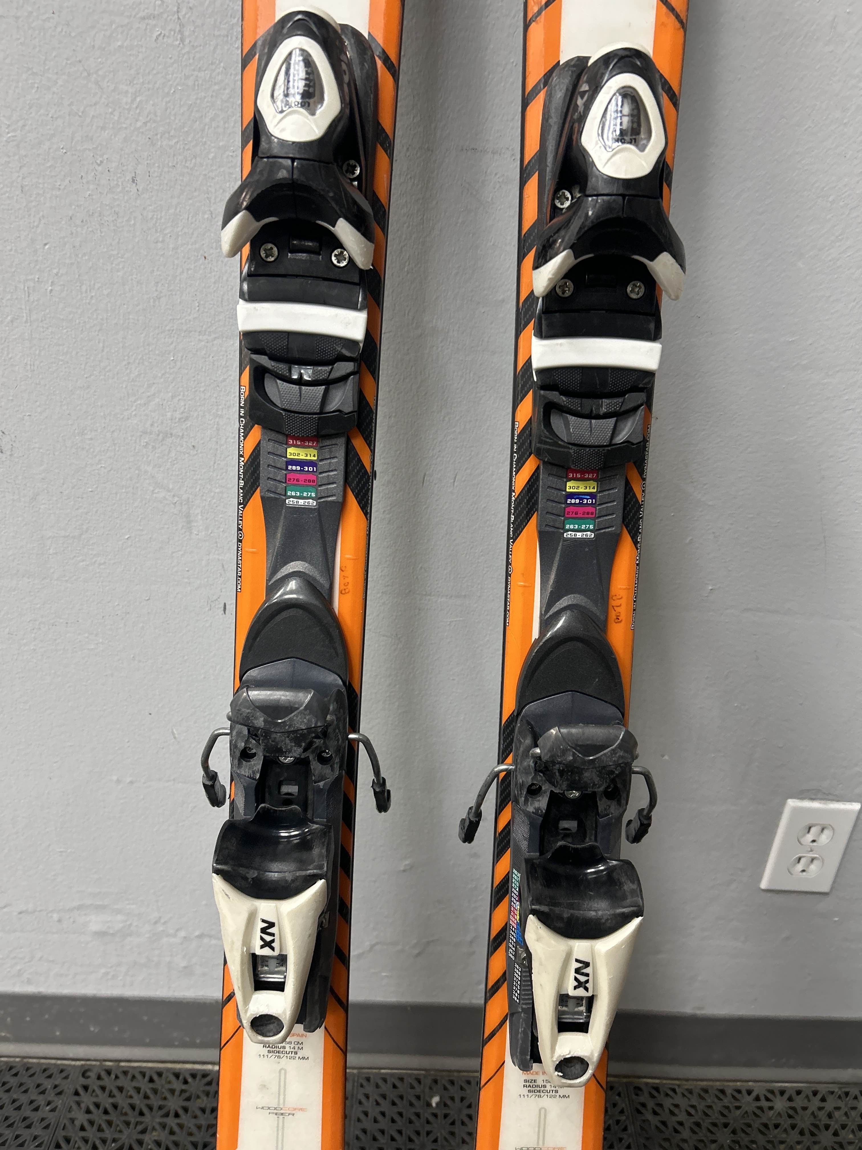 Used Dynastar Outland 78RL 158cm Skis w/ Look NX 10 Demo Binding