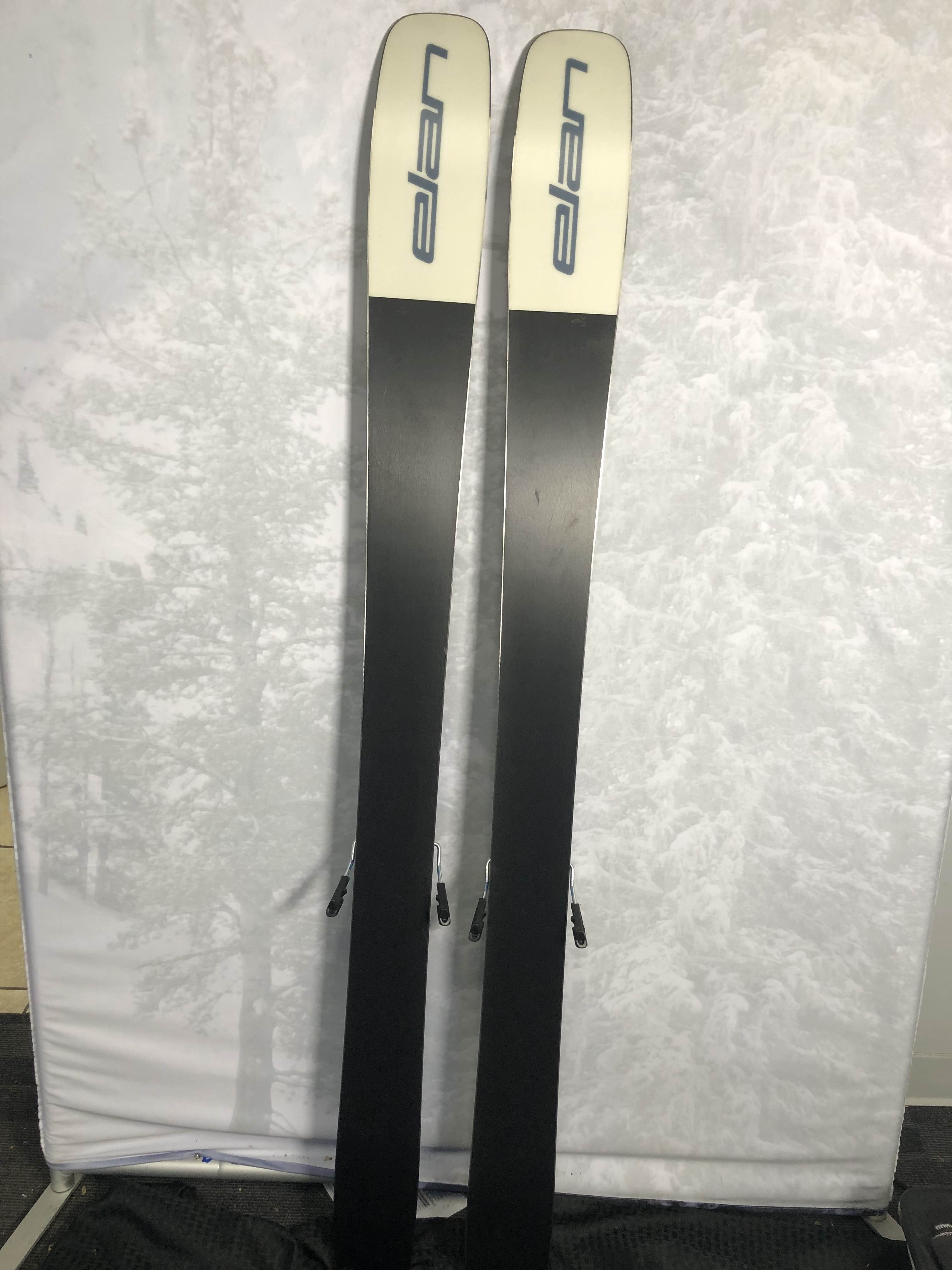 Used Elan Ripstick 102 2025 Skis 161cm w/ Atomic Strive 13 GW Demo Bindings