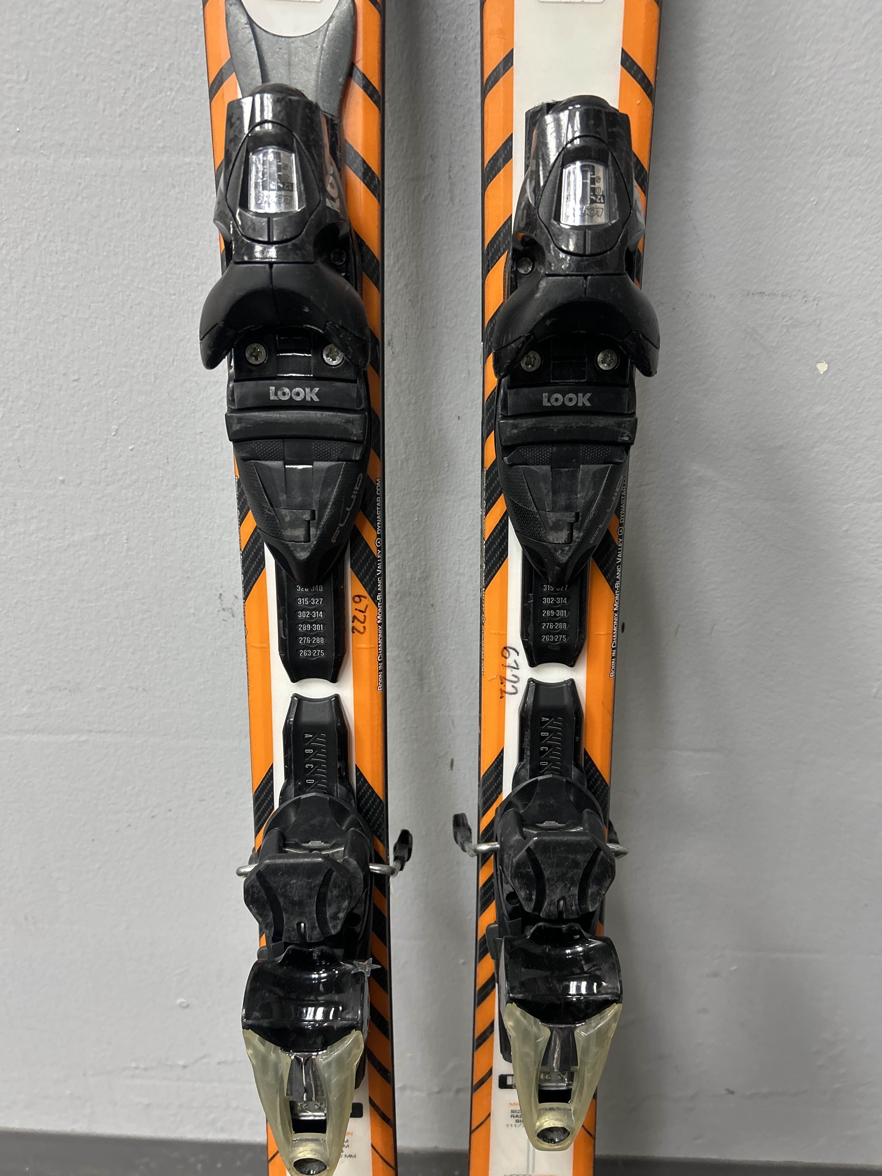 Used Dynastar Outland 78RL 166cm Skis w/ Look NX10 Demo Binding