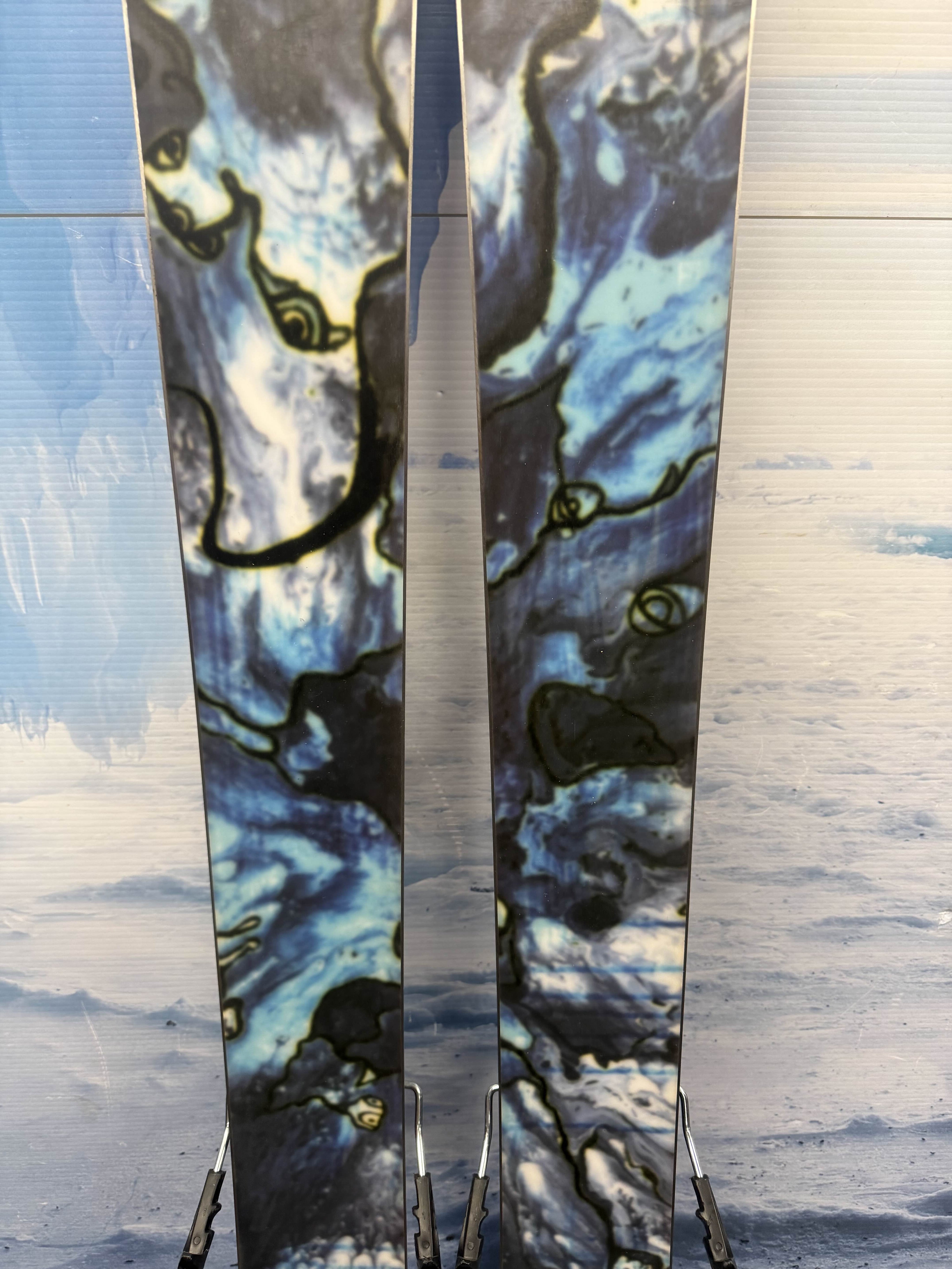 Lightly Used Atomic Bent 110 172cm Skis w/ Atomic Strive 13 Bindings