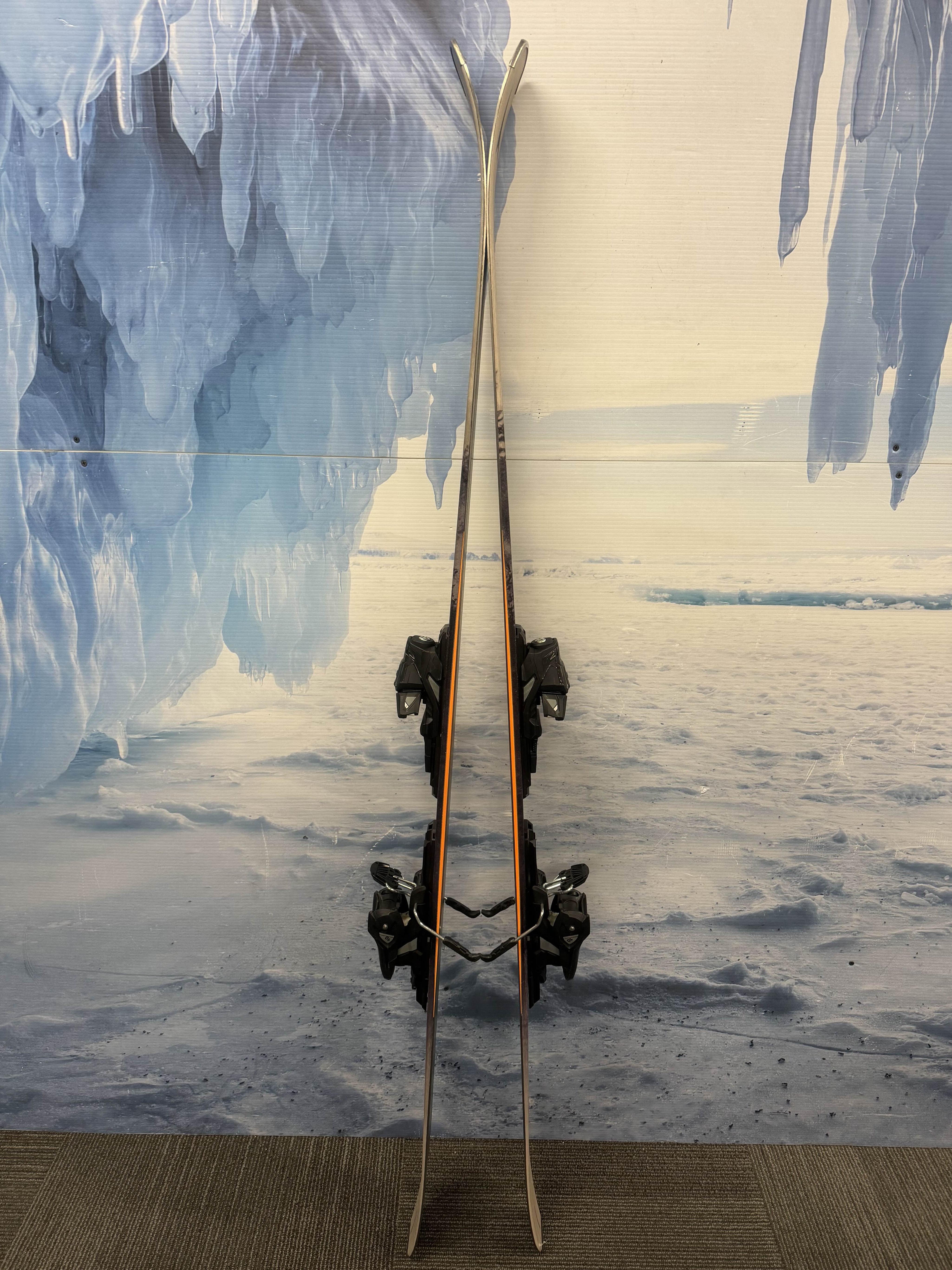 Lightly Used Atomic Maverick 84 171cm Skis w/ Atomic M10 Bindings