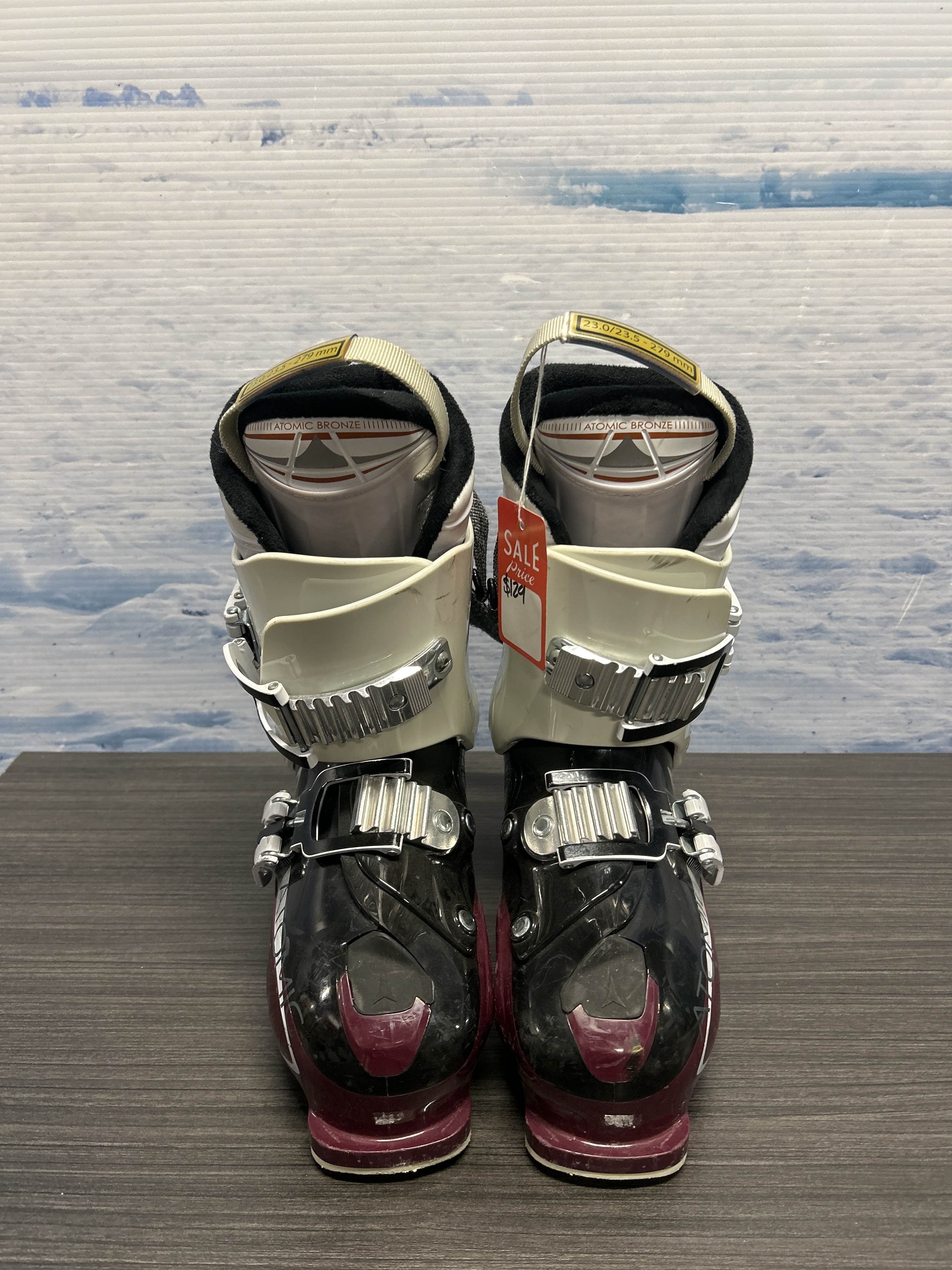 Used 2016 Atomic Livefit R80 23.5 MP Ski Boot