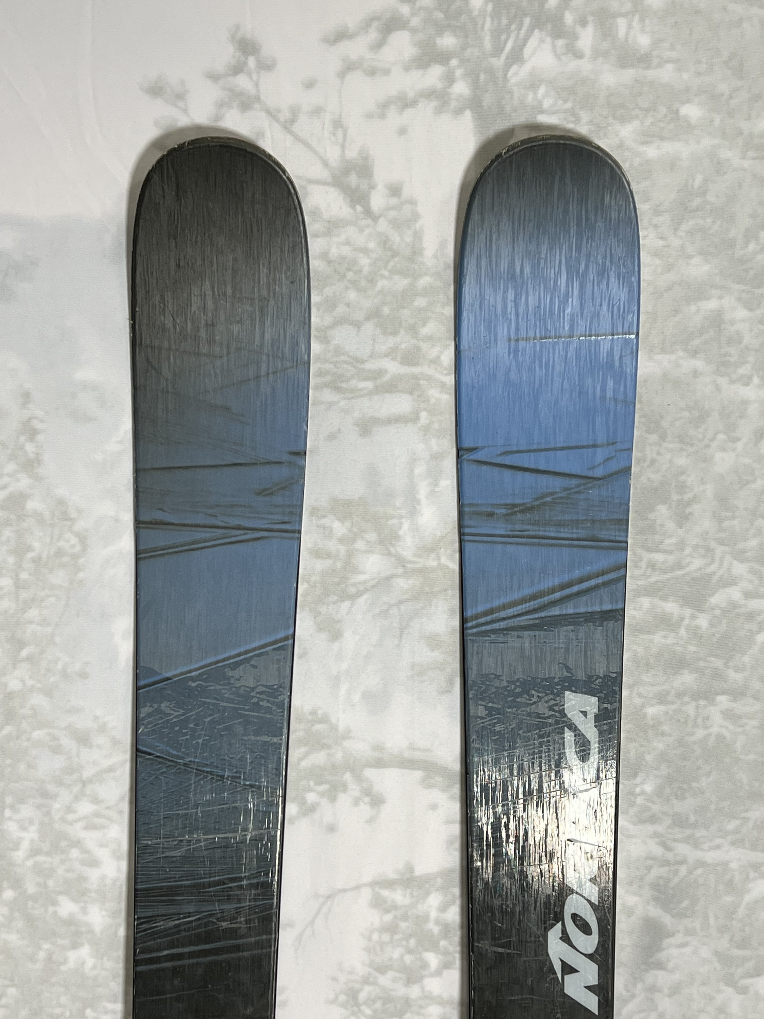 Used Nordica Unleashed Ice 98 180 cm Skis 2024 w/Tyrolia Attack 14 Demo Bindings