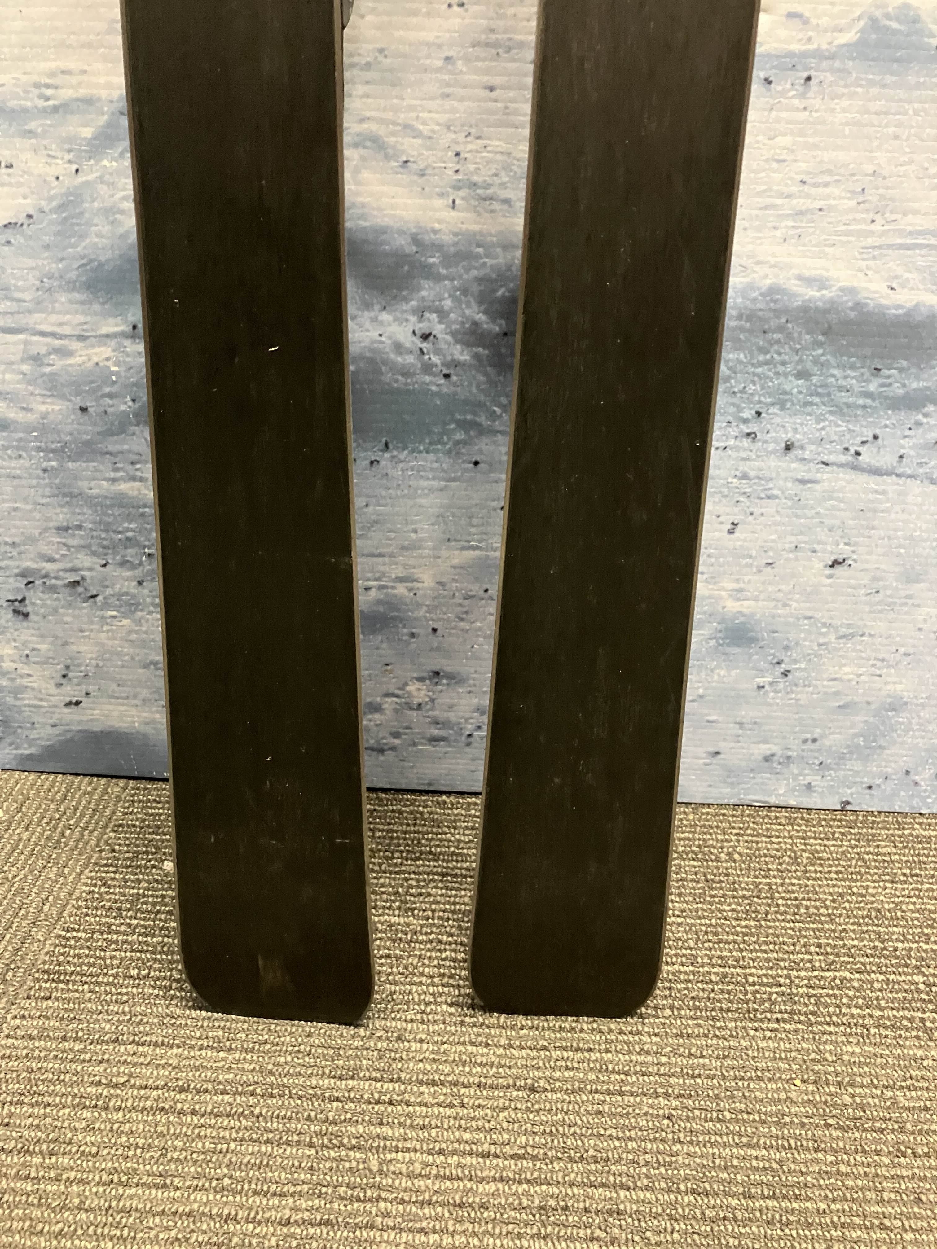 Used Atomic ETL 165cm Skis w/ Atomic EZ Track 10 Bindings