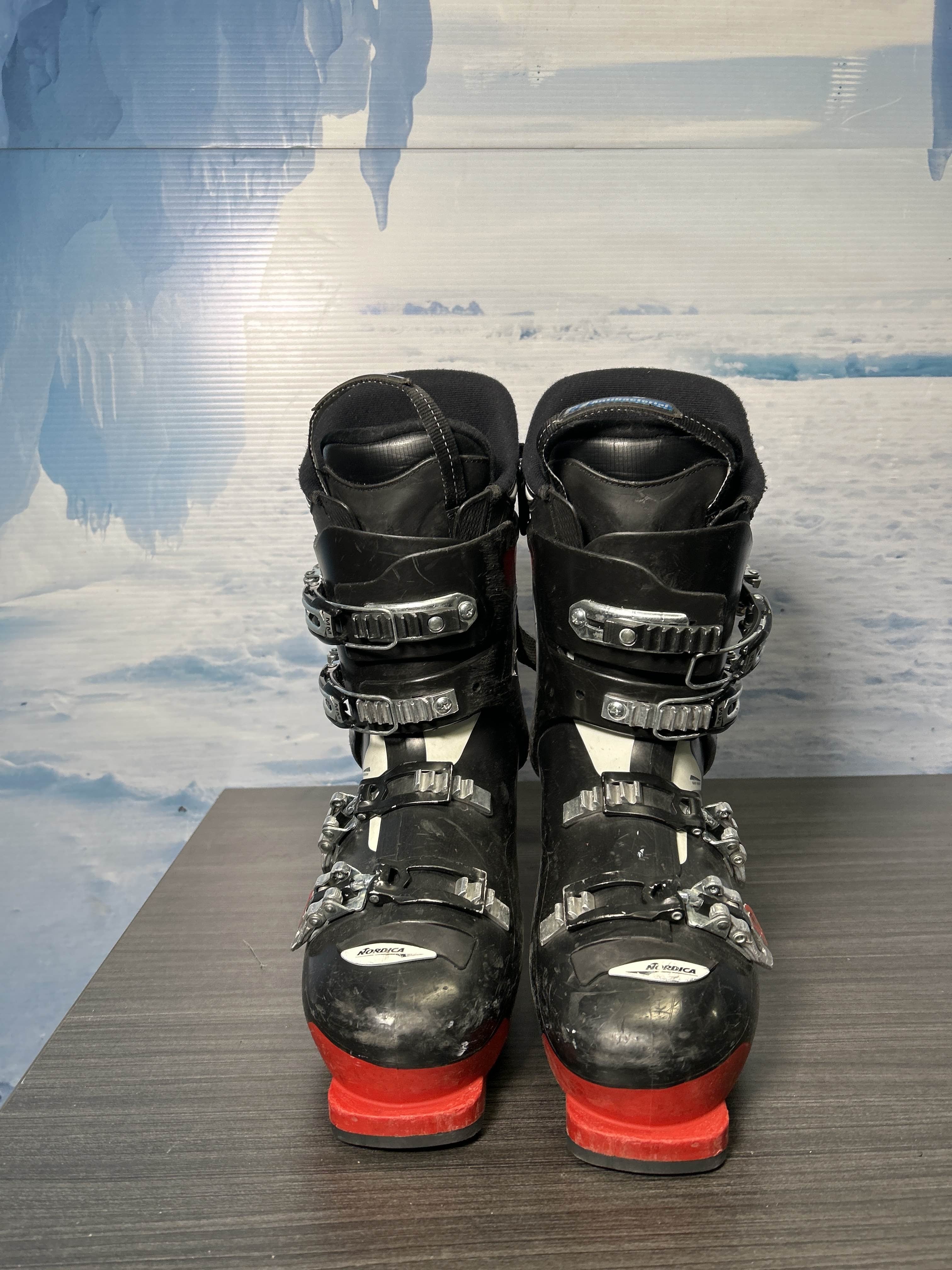 Used Nordica Sportmachine 90R 27.0MP Ski Boot