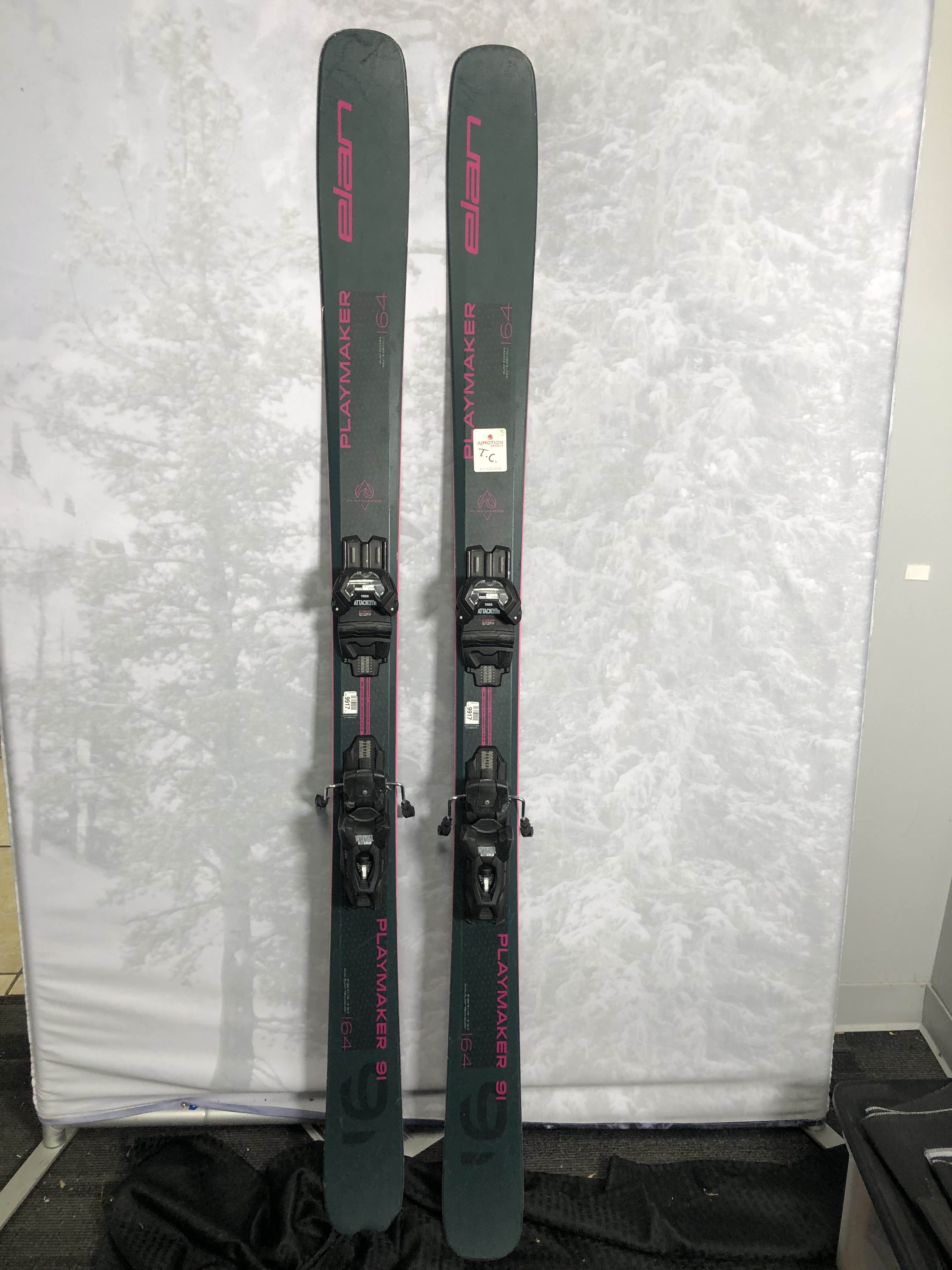 Used 2025 Elan Playmaker 91 ski- 172cm w/ Tyrollia Attack 11 adjustable GW binding