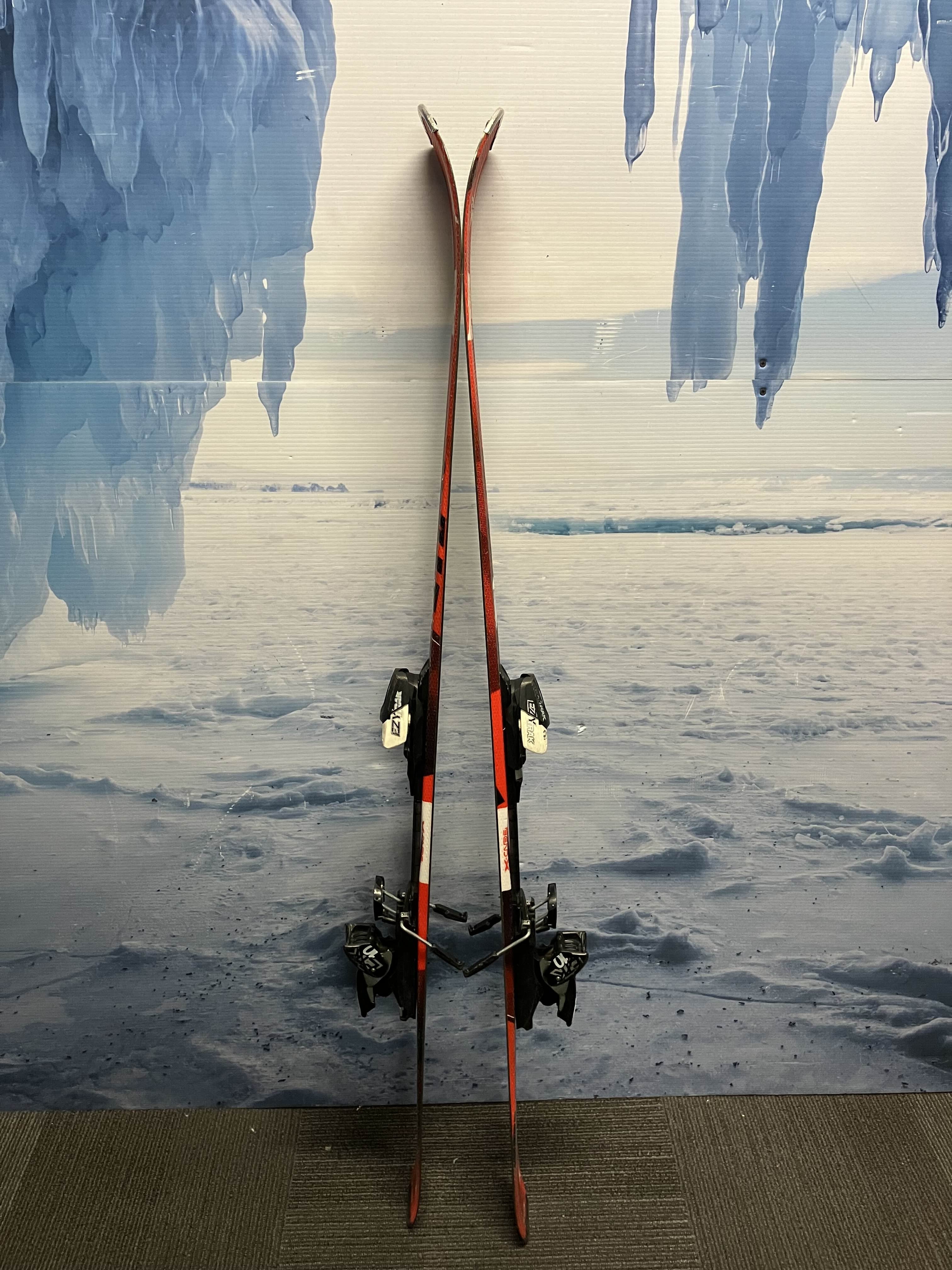 Used Atomic ETL 156cm Skis w/ Atomic EZ Track 10 Bindings