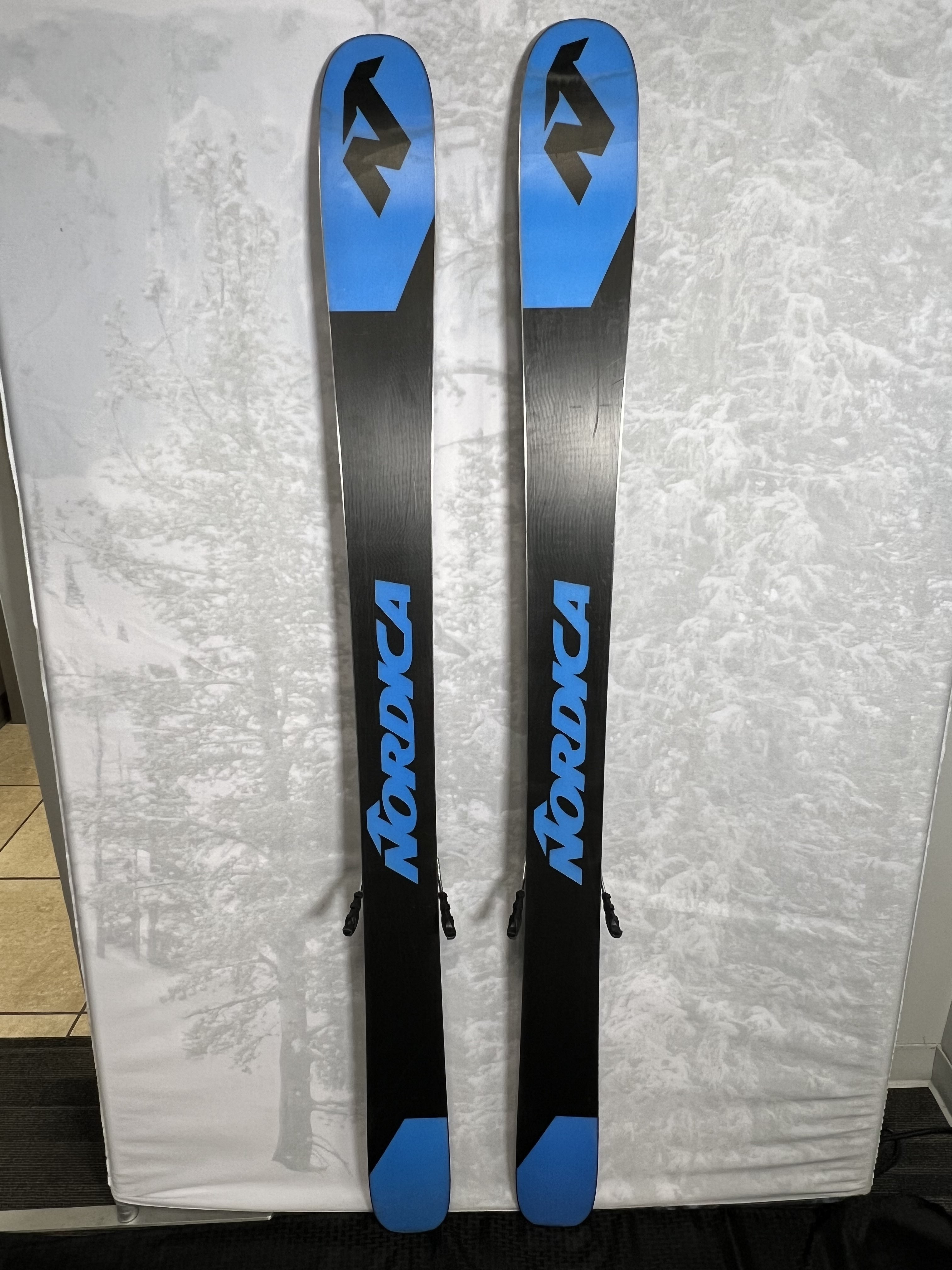 Used Nordica Enforcer 104 Free 172cm Skis 2022 w/Ellan Attack 13 Demo Bindings