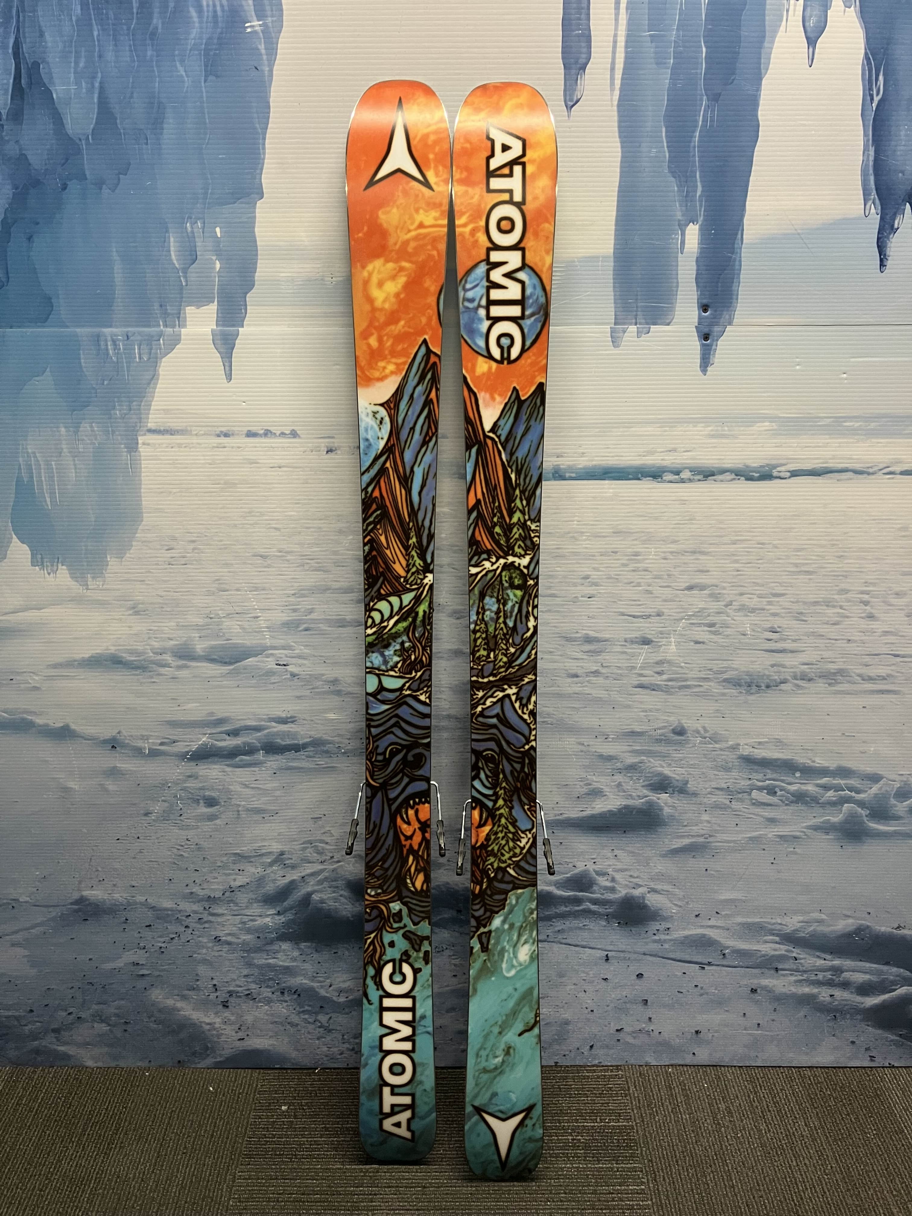 New Atomic Bent Chetler 153cm w/ Atomic 10 Bindings 23.5MP-25.5MP