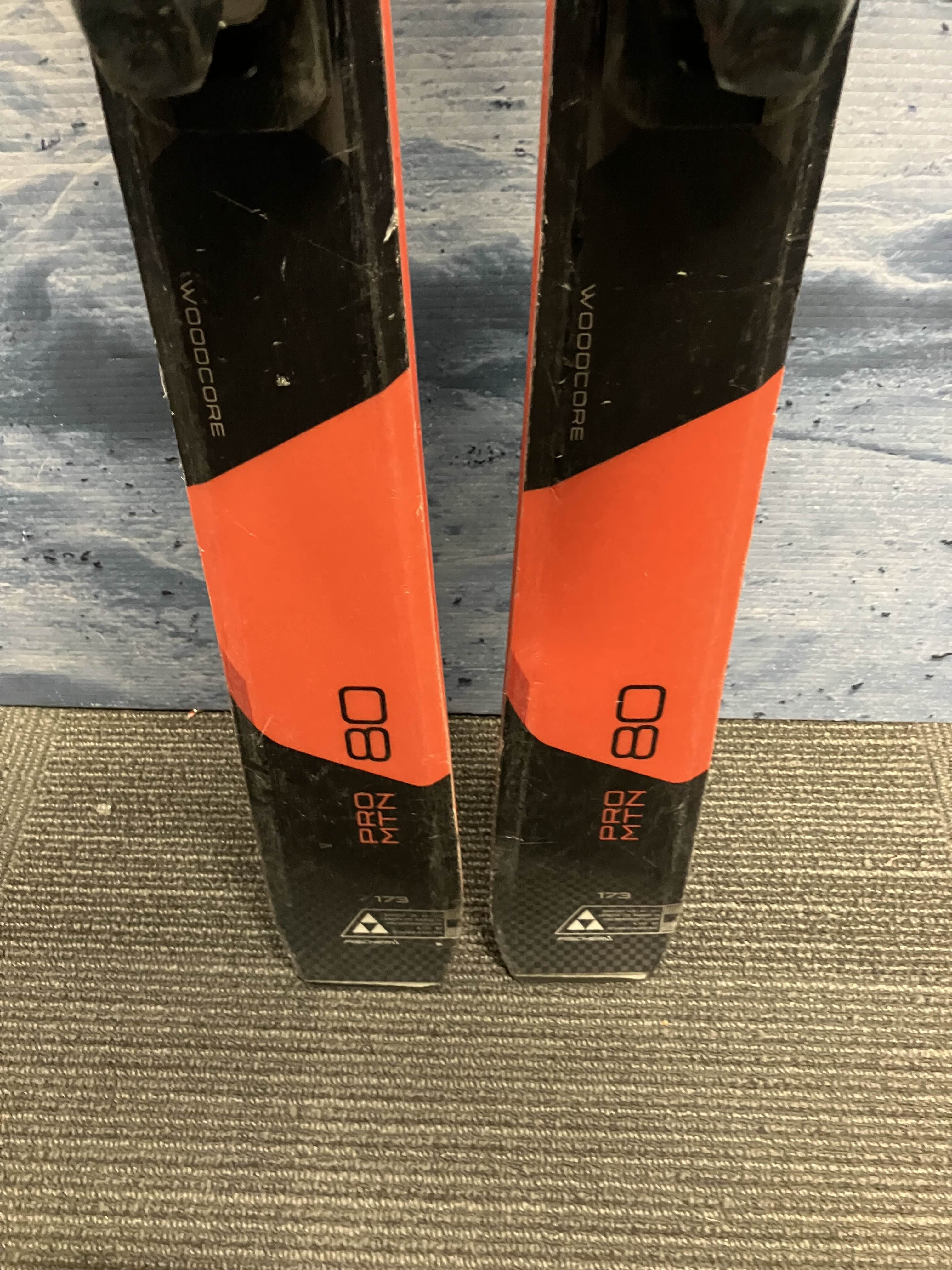 Used Fischer Pro Mtn 80 173cm Skis w/ Fischer RS 11 Bindings