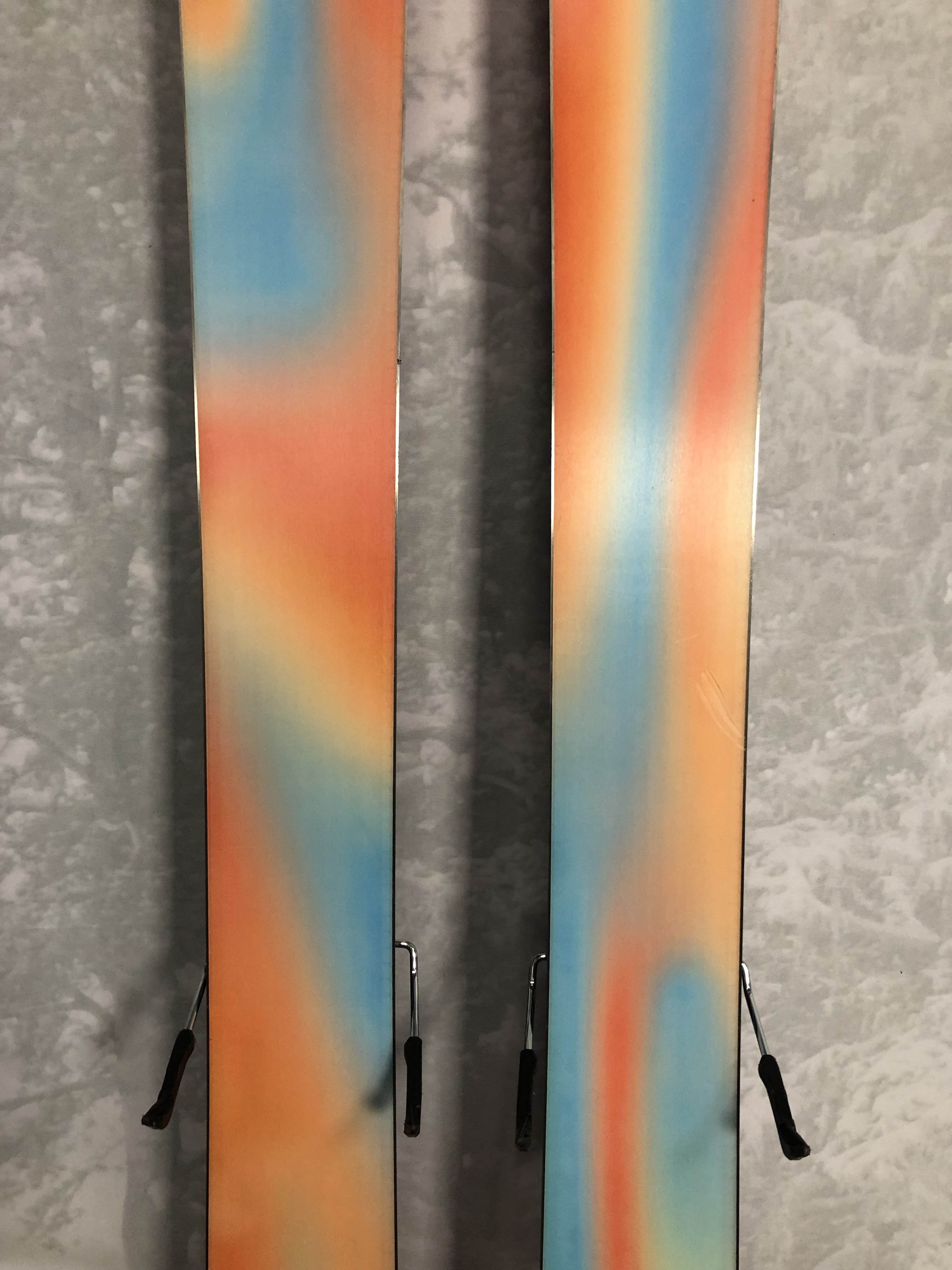 Used Salomon QST Stella 106 165cm w/ Salomon Strive 11 Adjustable GW Bindings