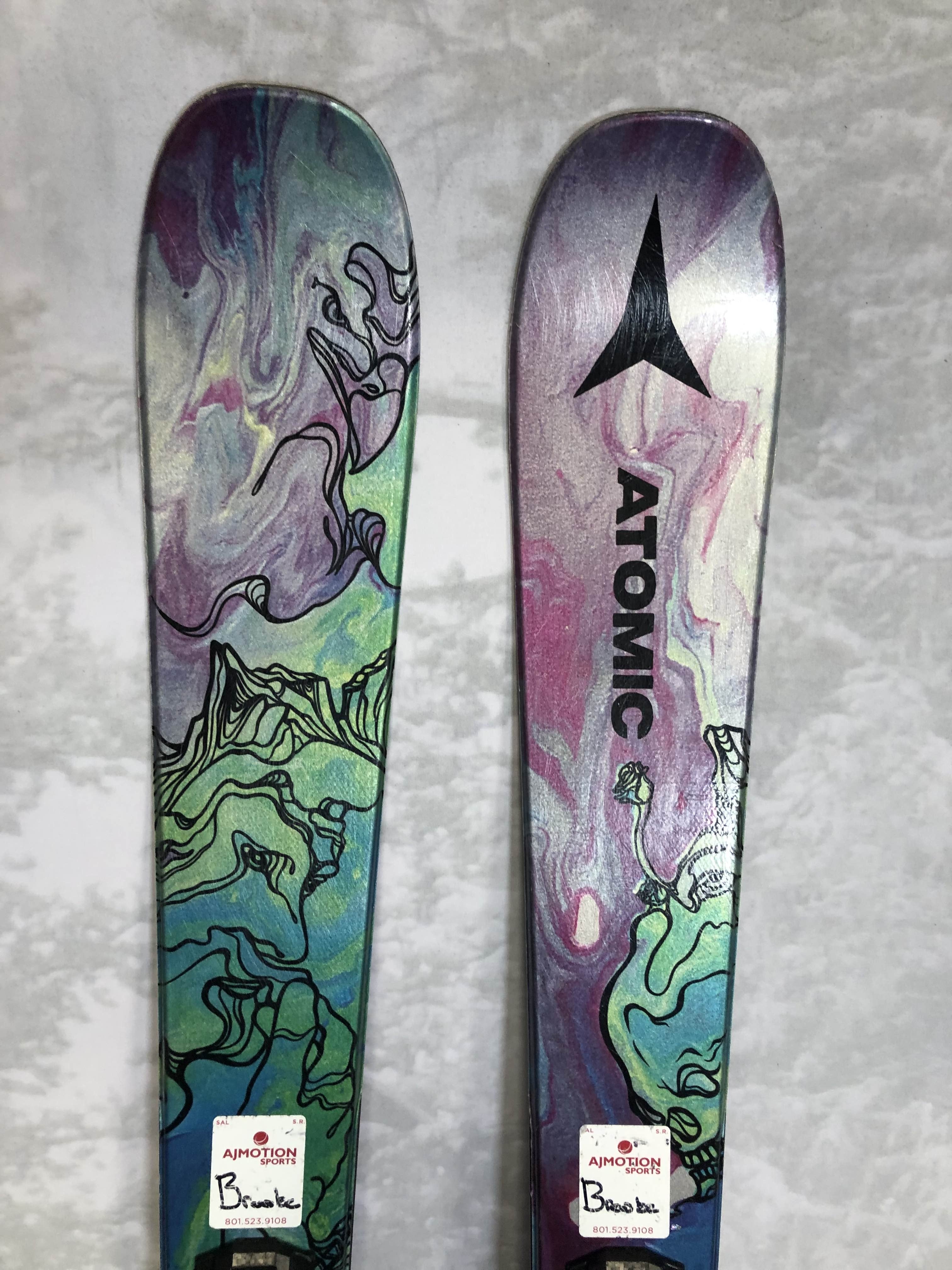 Used Atomic Bent Chetler 90 153cm Mini Skis - Kids' 2024 w/ Atomic M10 Bindings